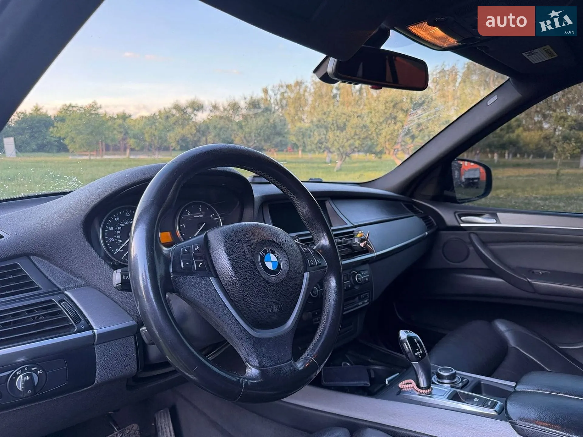 2010 BMW X5 - мініатюра 6
