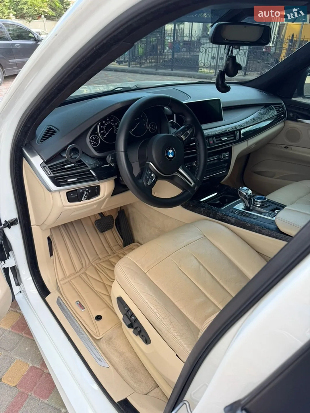 2014 BMW X5 - мініатюра 18