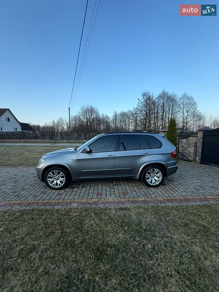 2010 BMW X5 - мініатюра 27