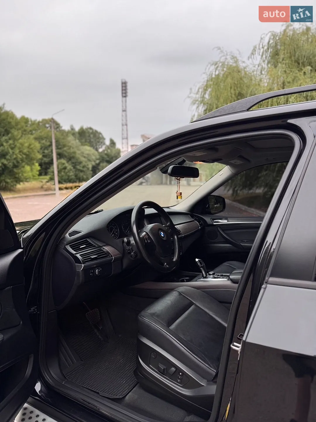 2010 BMW X5 - мініатюра 10