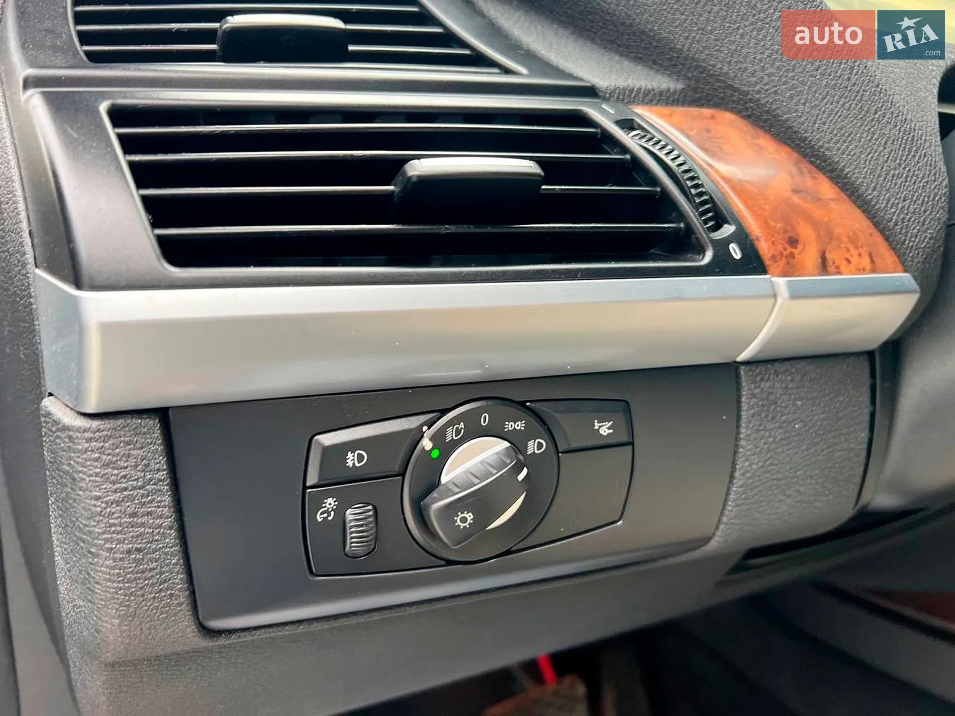 2011 BMW X5 - мініатюра 22