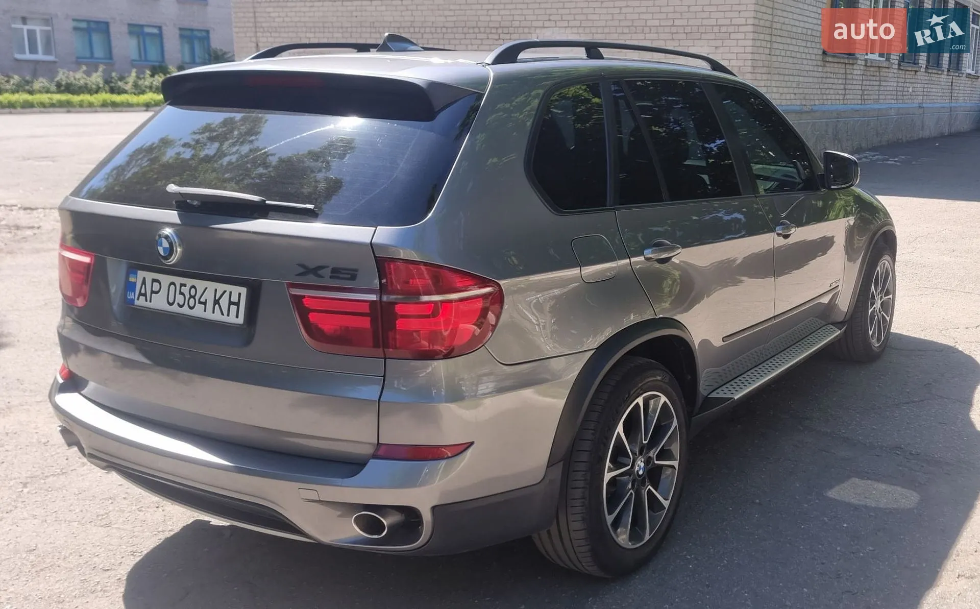 2010 BMW X5 - мініатюра 9