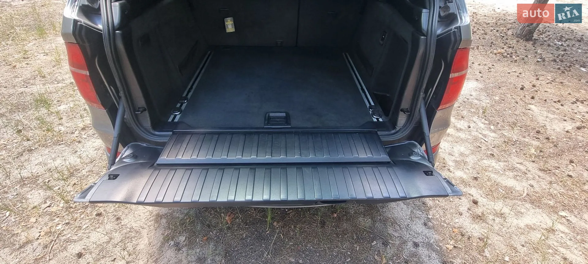 2010 BMW X5 - мініатюра 28