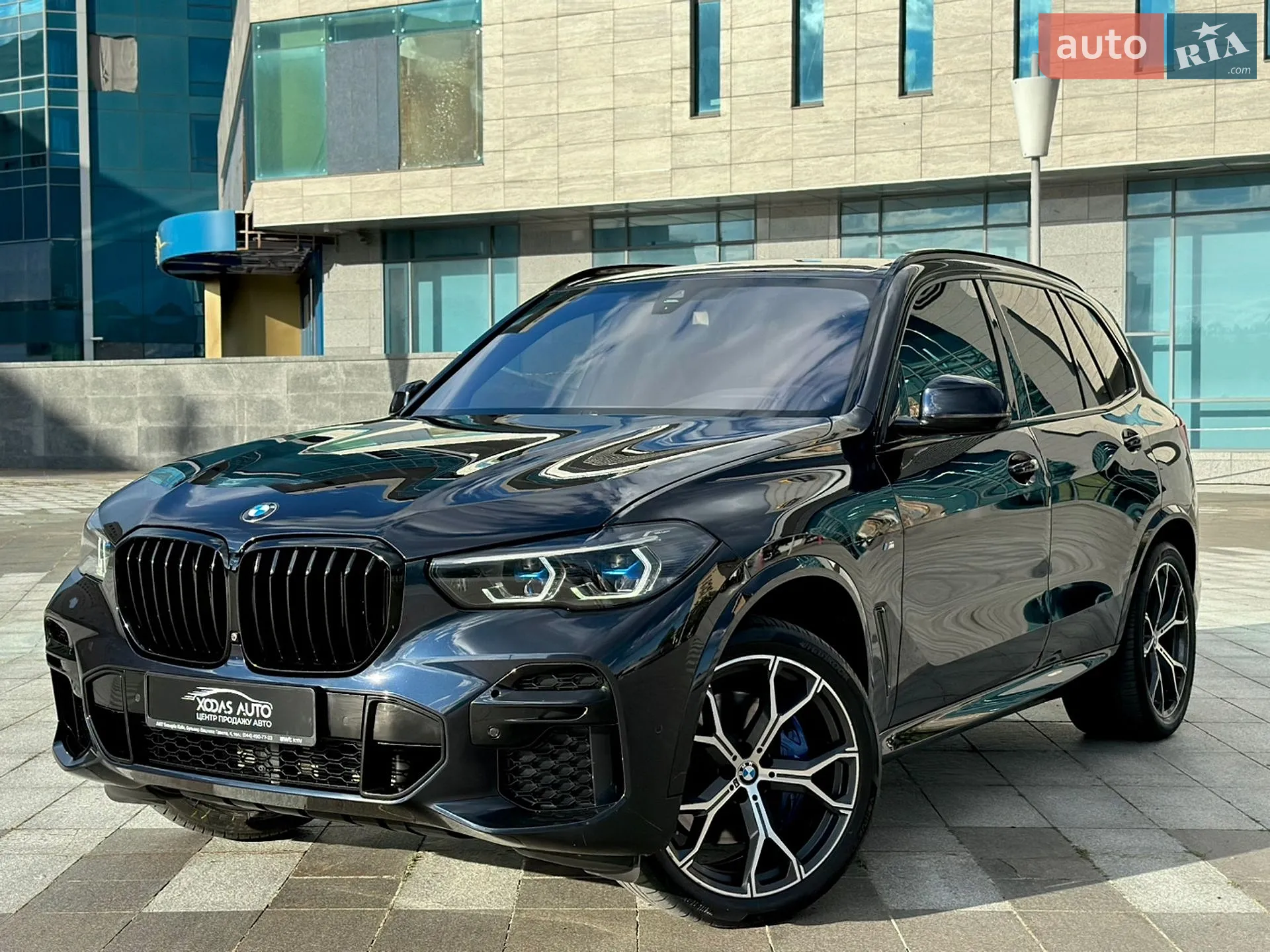 2021 BMW X5 - фото 1