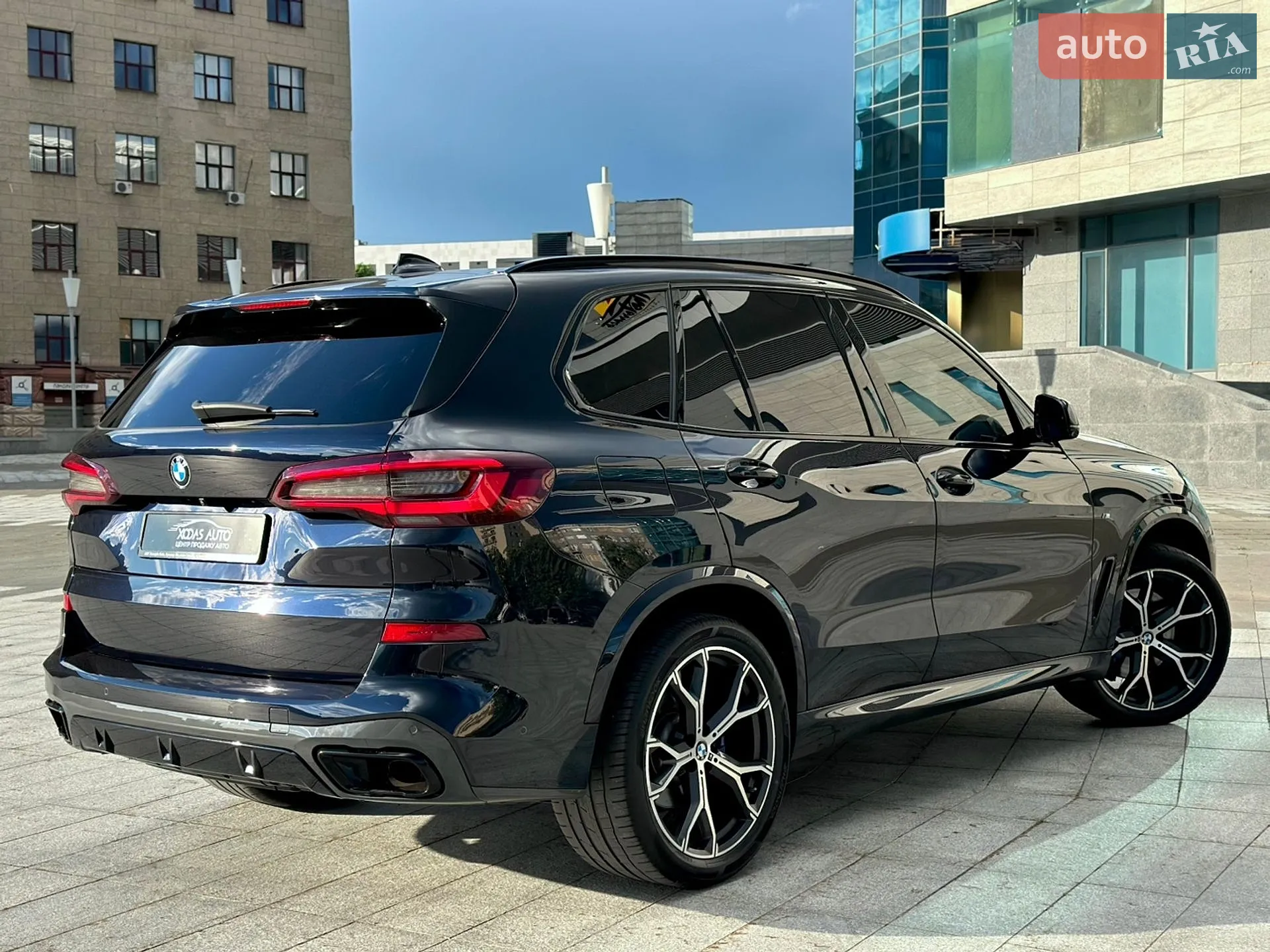 2021 BMW X5 - мініатюра 21
