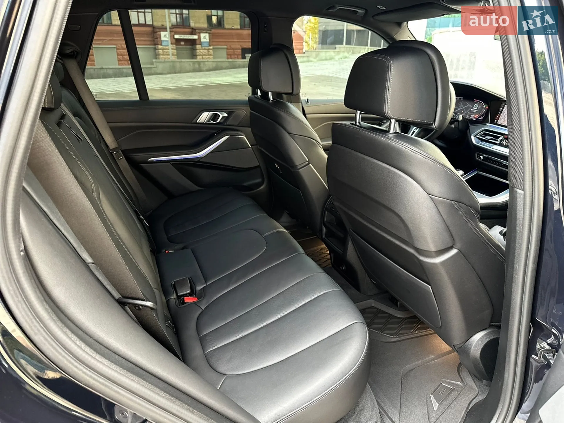 2021 BMW X5 - мініатюра 34