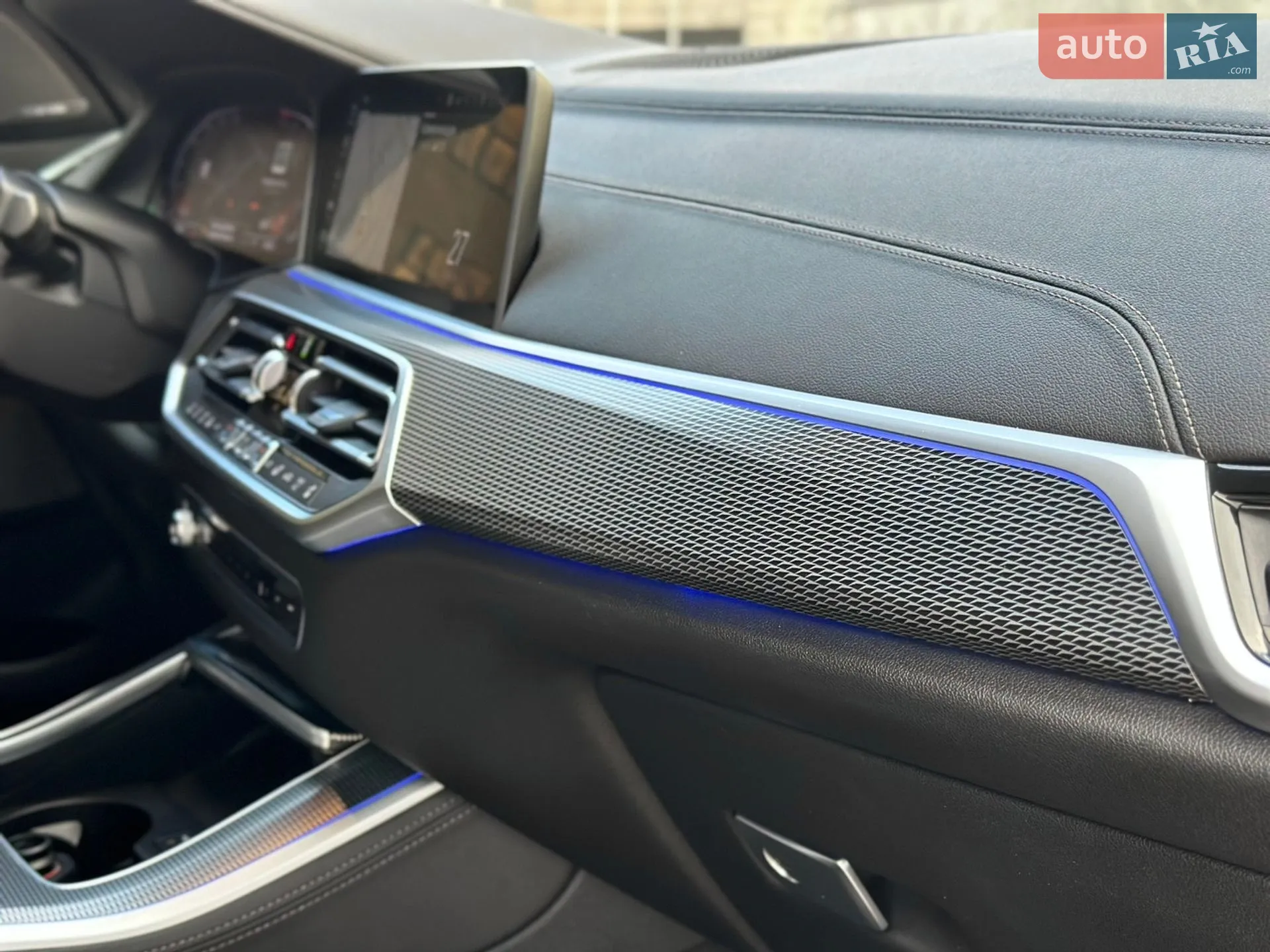 2021 BMW X5 - мініатюра 39