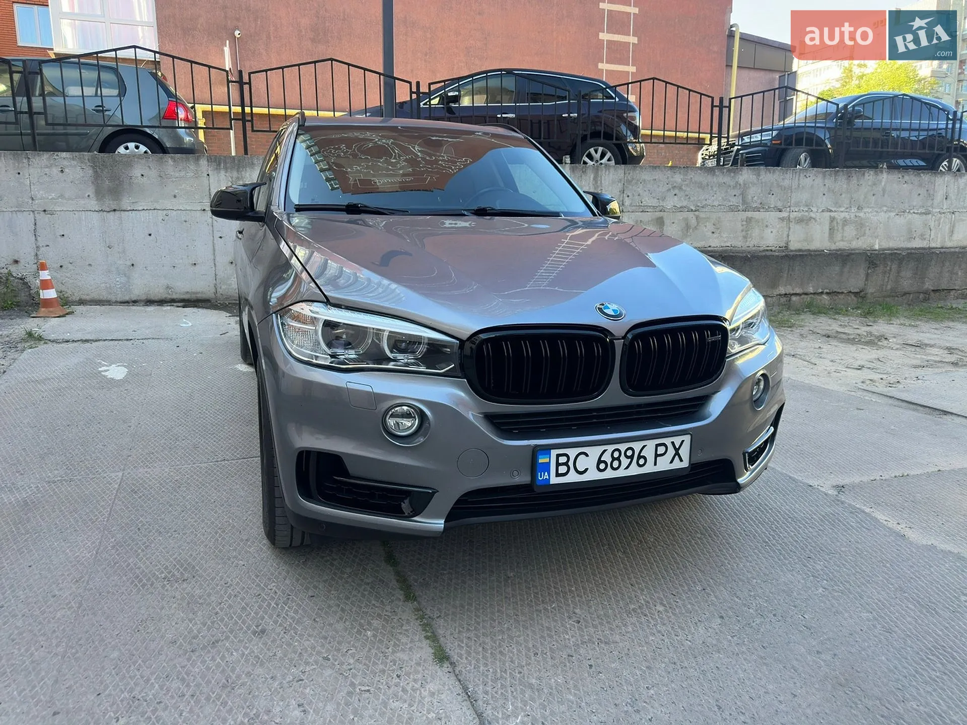 2016 BMW X5 - мініатюра 11
