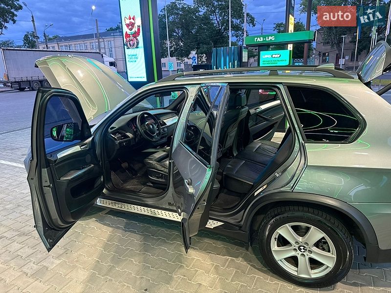 Позашляховик / Кросовер BMW X5 2008 в Одесі