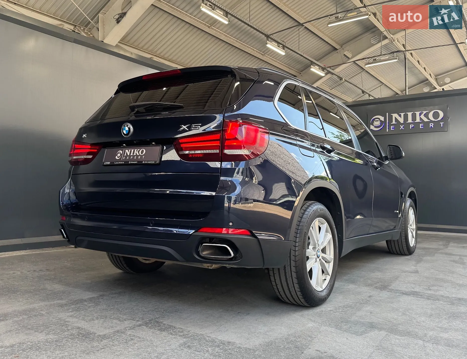 2017 BMW X5 - мініатюра 15