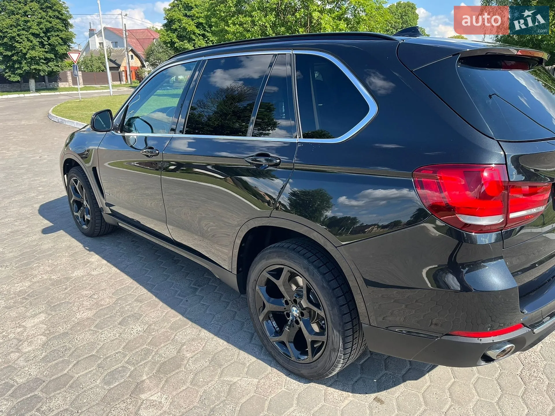 2015 BMW X5 - мініатюра 3