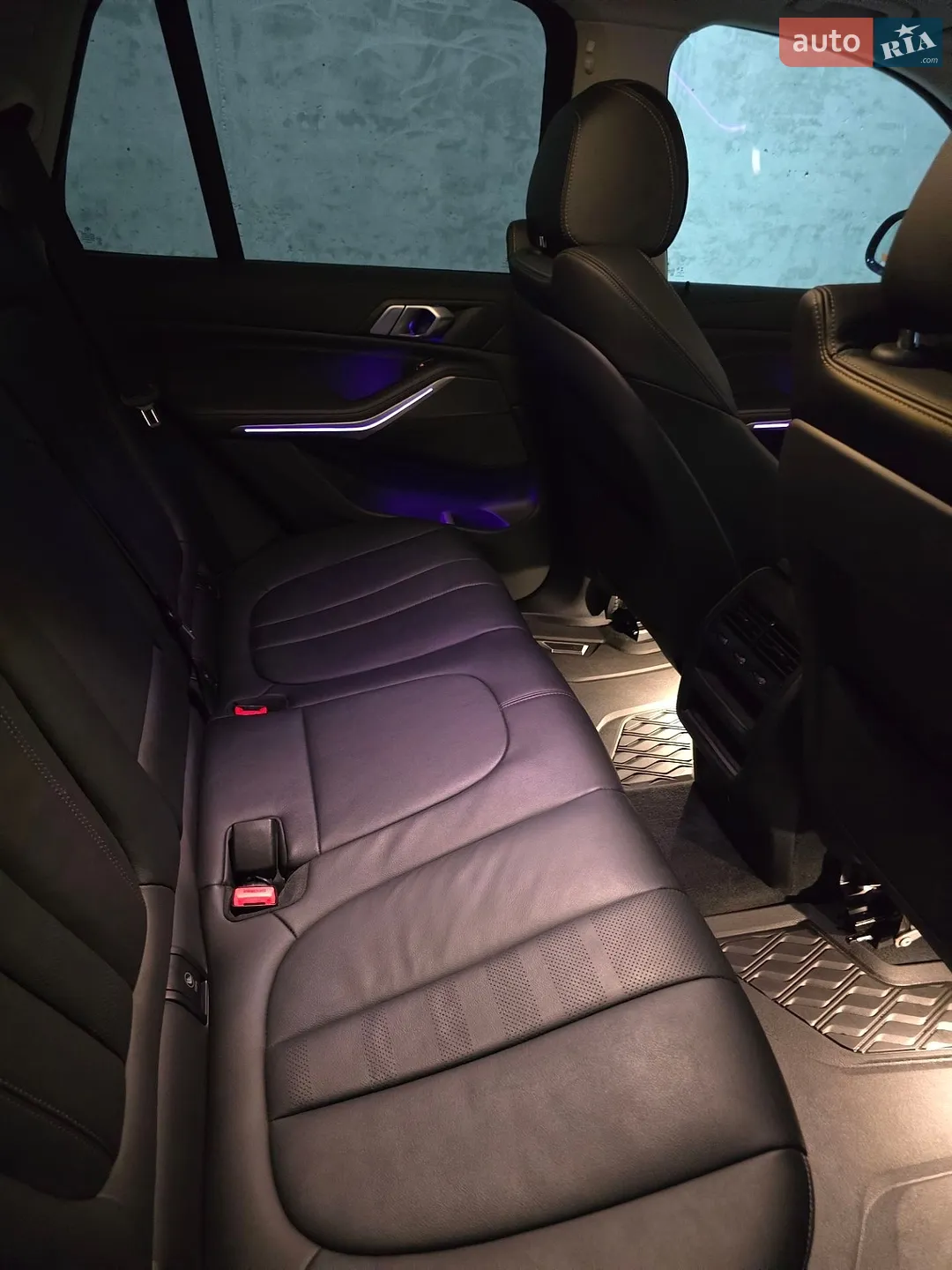 2021 BMW X5 - мініатюра 43
