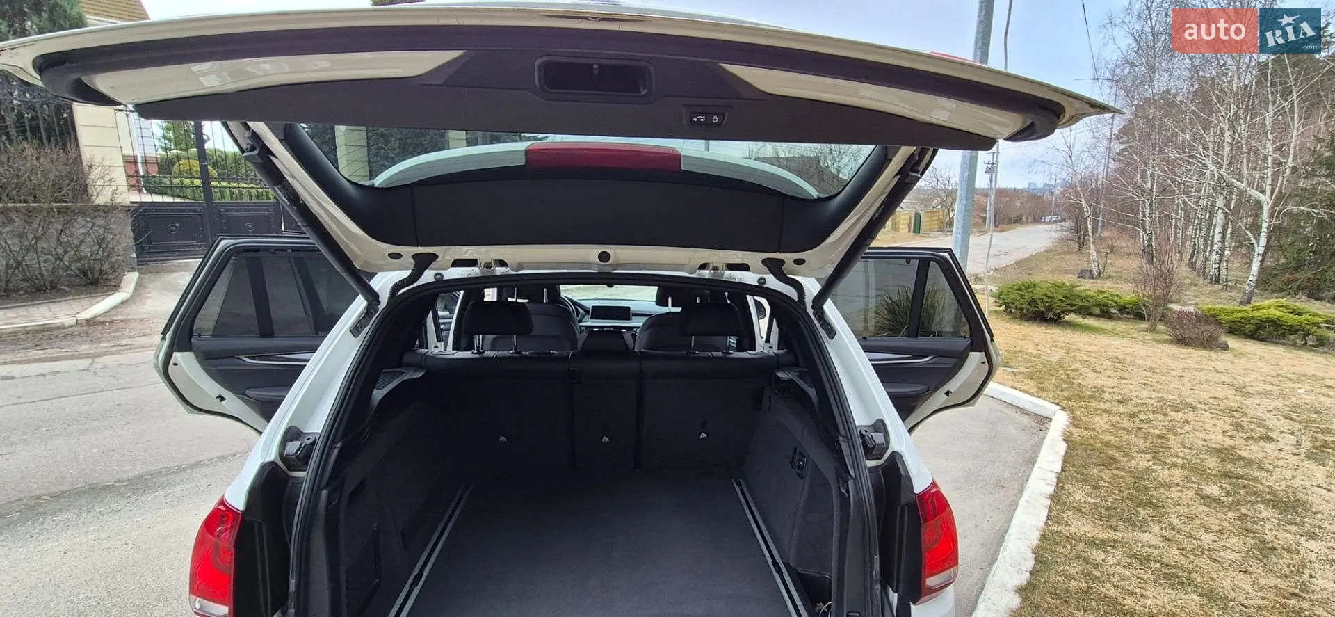 2017 BMW X5 - мініатюра 2