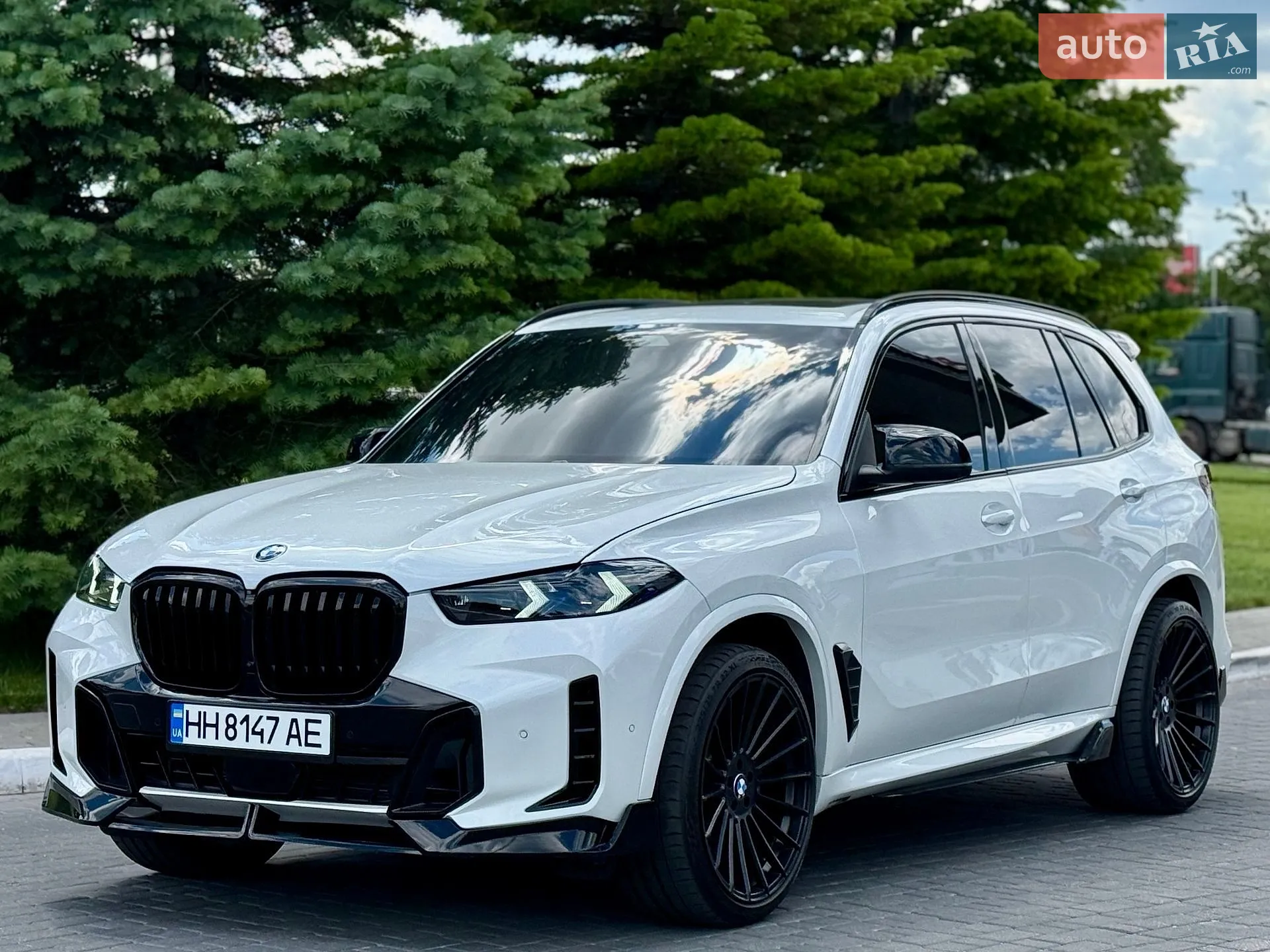 2023 BMW X5 - фото 1