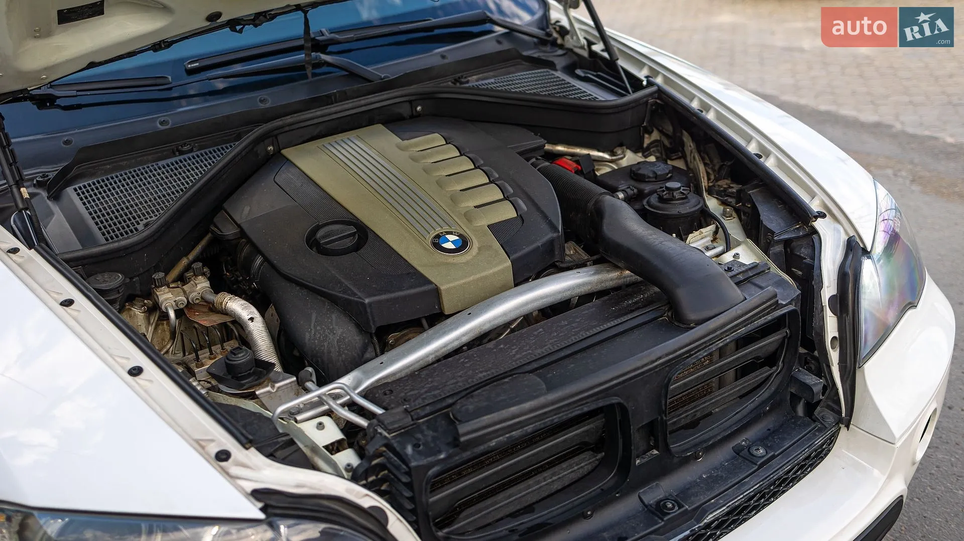 2010 BMW X5 - мініатюра 19