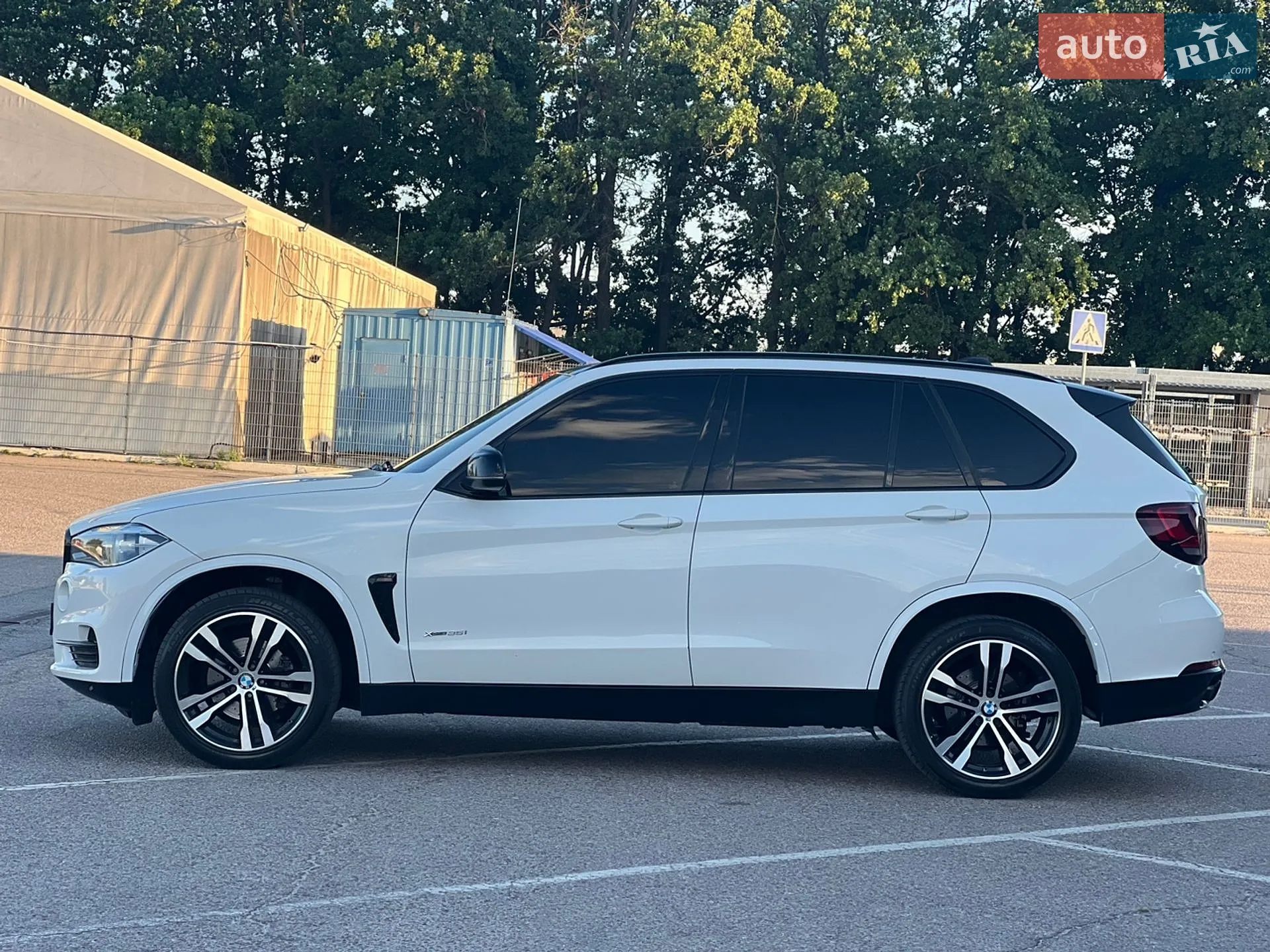 2015 BMW X5 - мініатюра 14