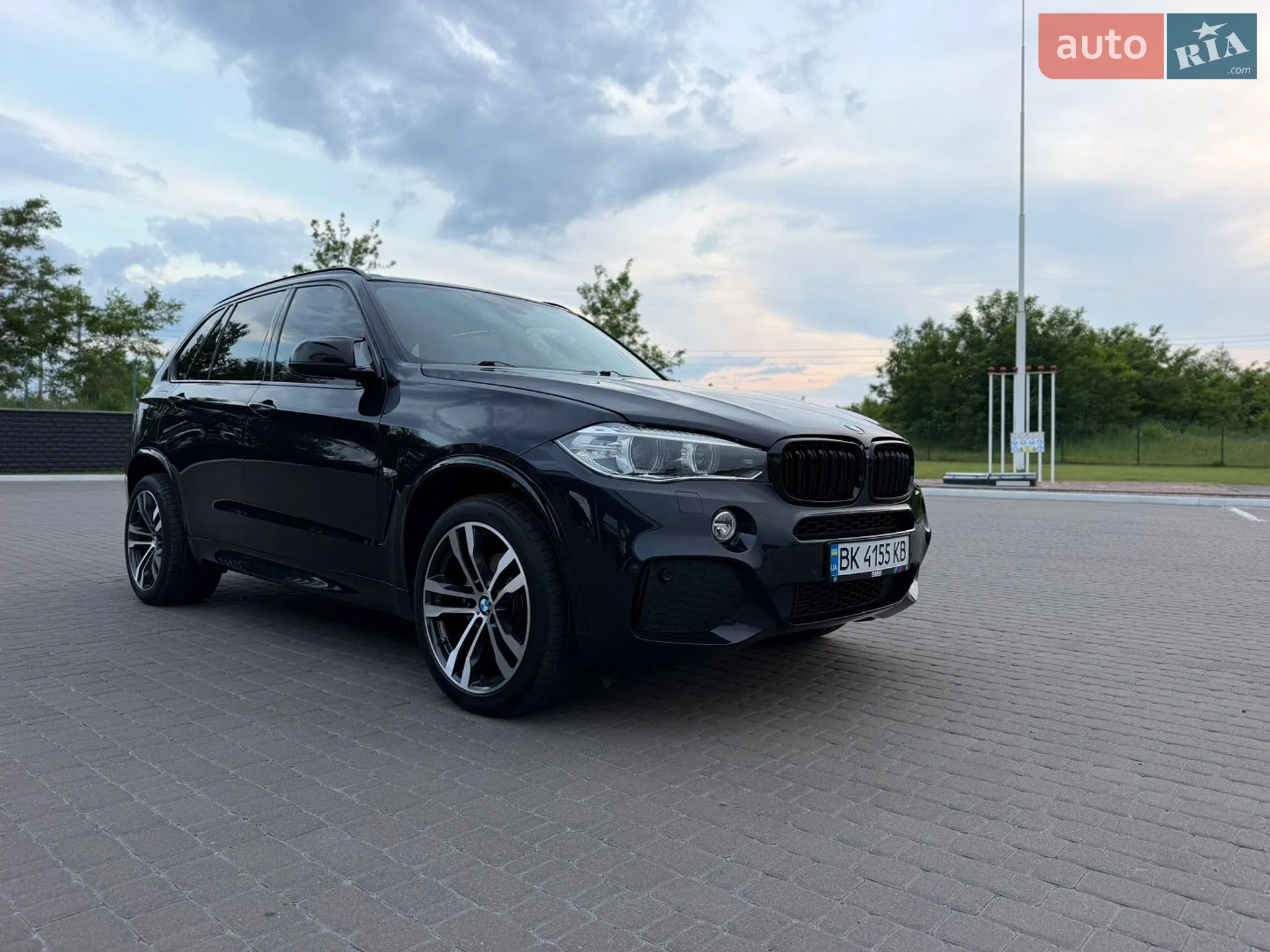 2015 BMW X5 - мініатюра 17