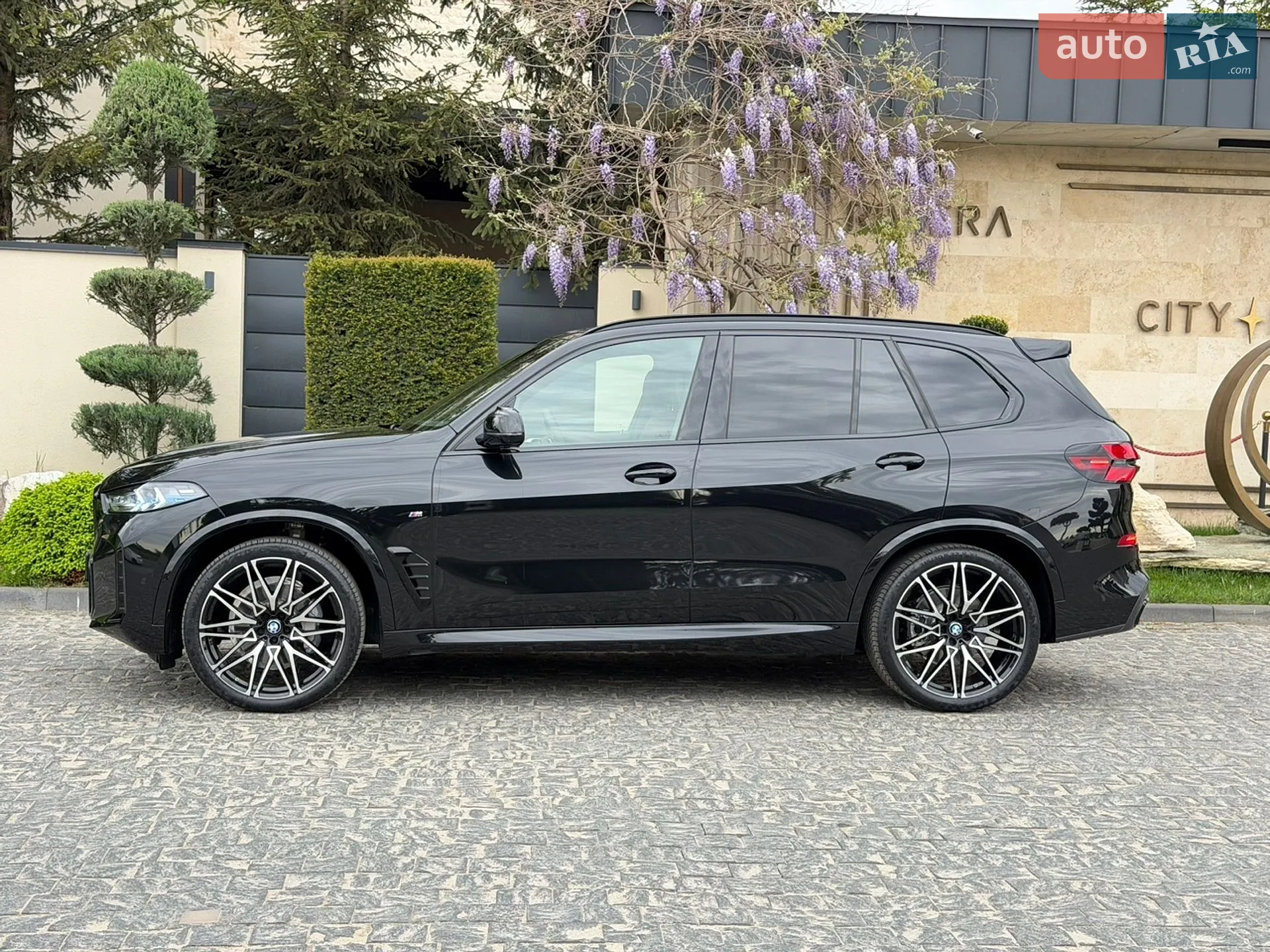 2025 BMW X5 - мініатюра 2