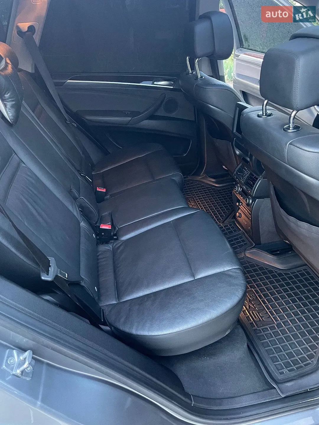 2010 BMW X5 - мініатюра 10
