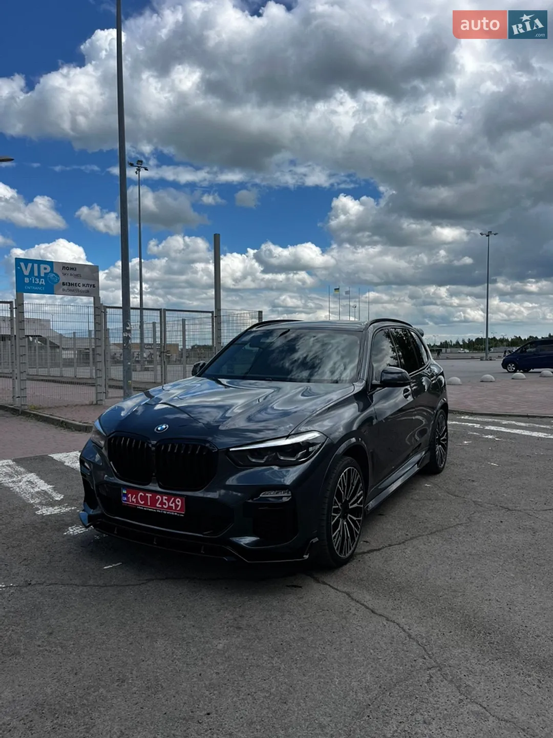 2018 BMW X5 - фото 1