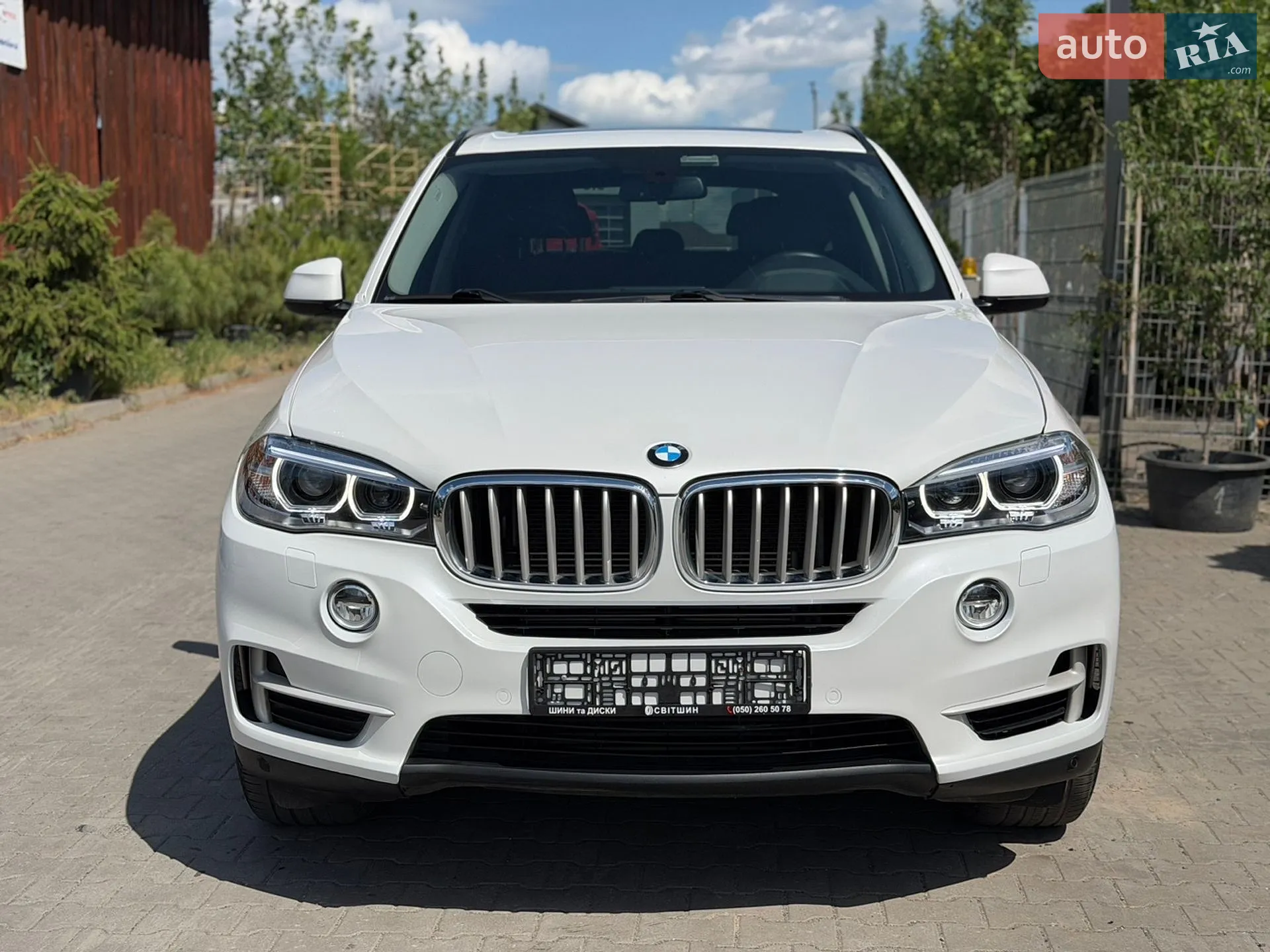 2016 BMW X5 - мініатюра 2