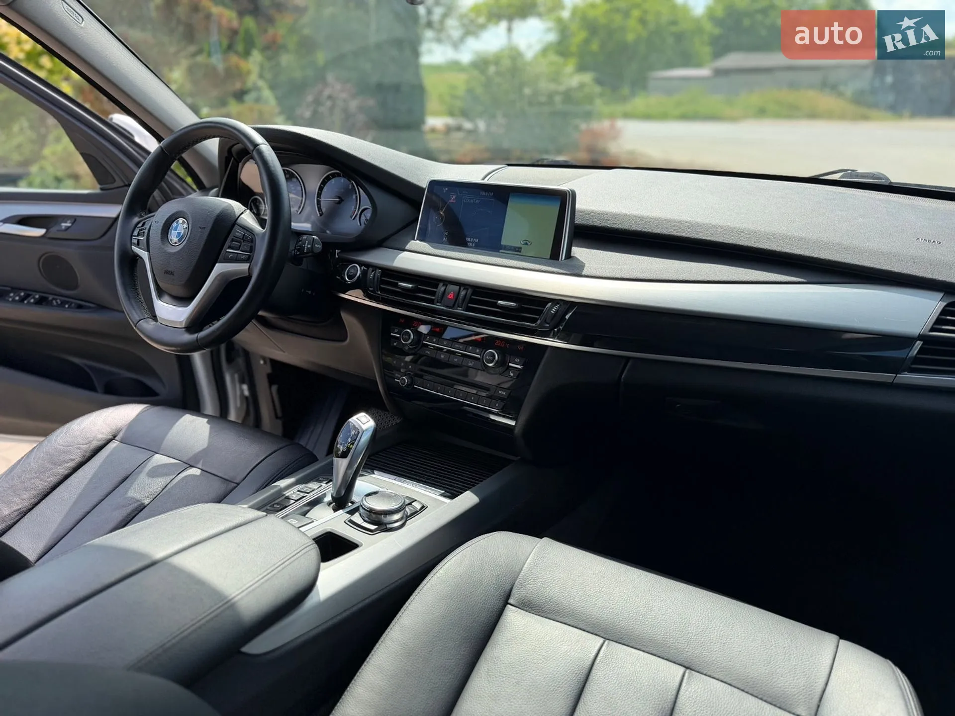 2016 BMW X5 - мініатюра 15
