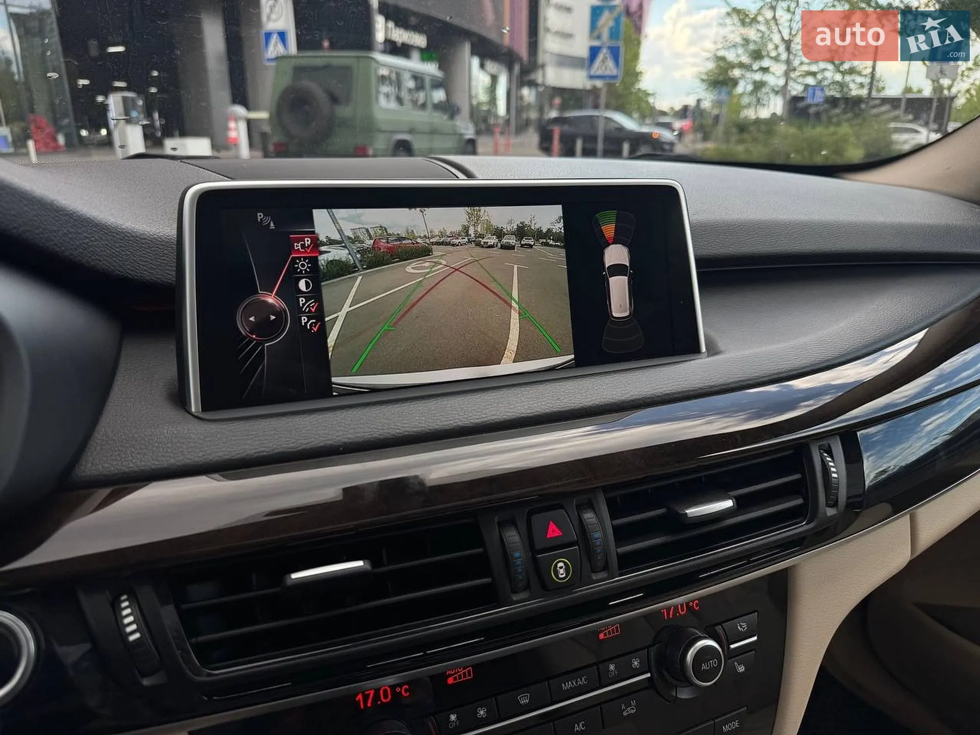 2014 BMW X5 - мініатюра 21