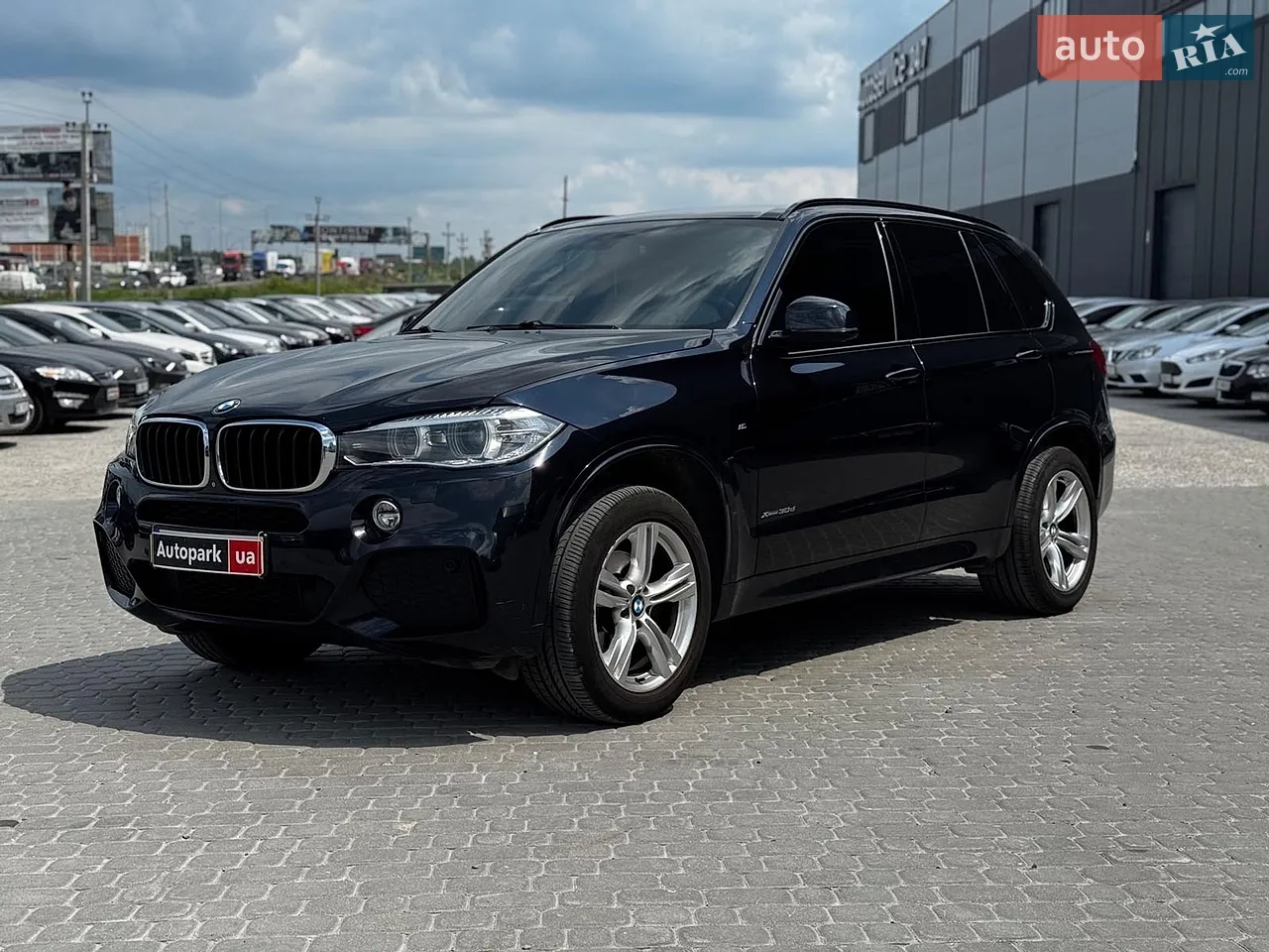 2017 BMW X5 - мініатюра 17