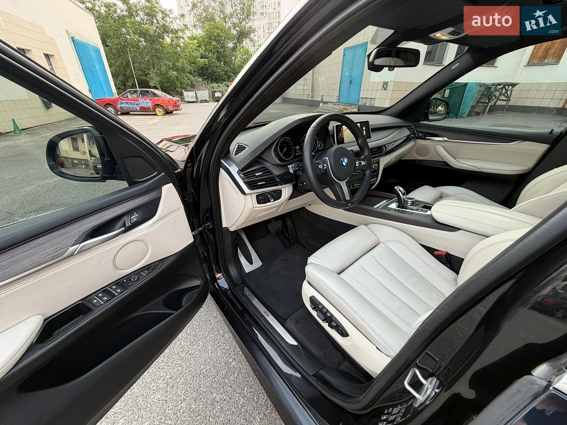 2016 BMW X5 - мініатюра 21
