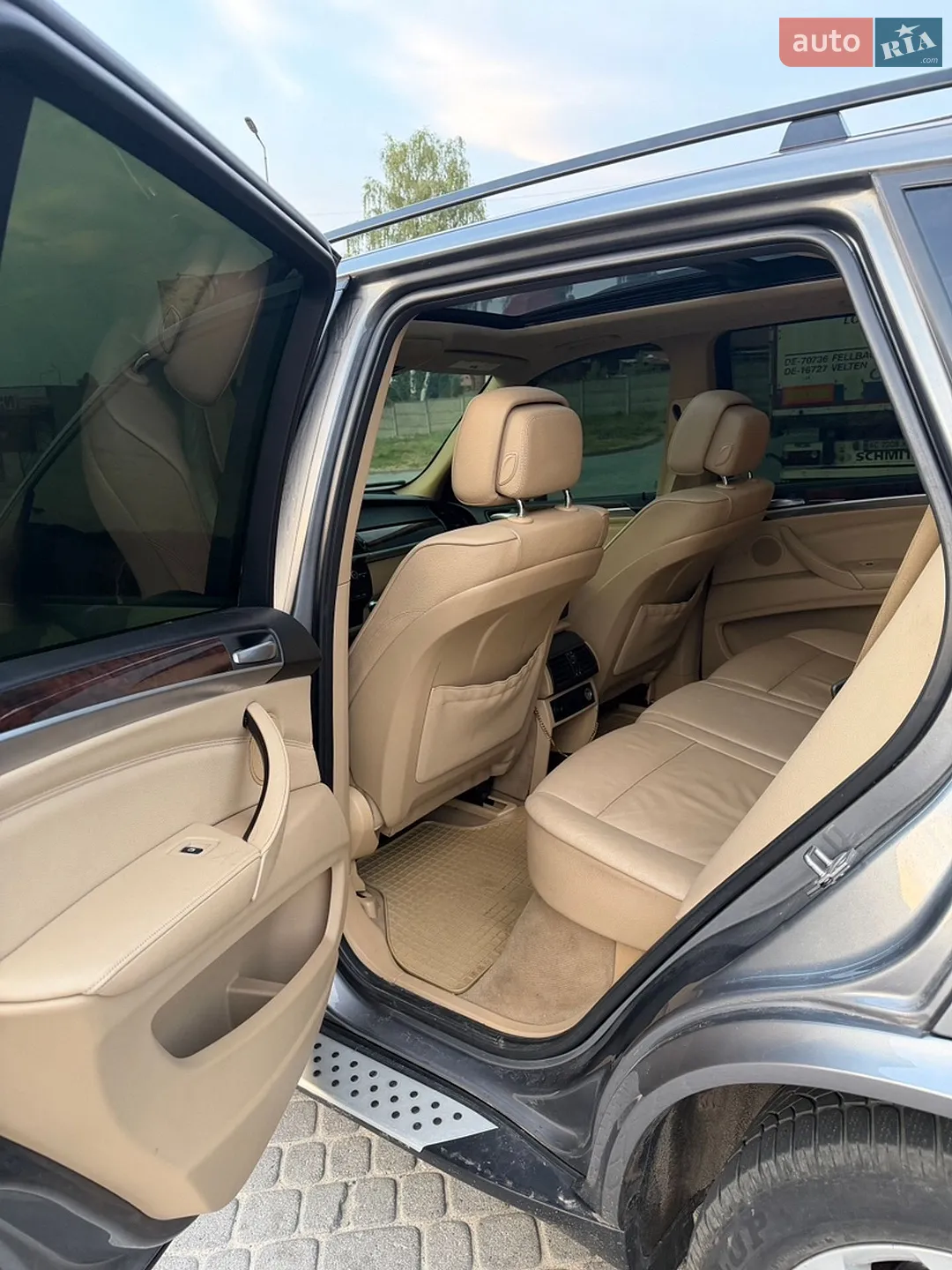 2010 BMW X5 - мініатюра 8