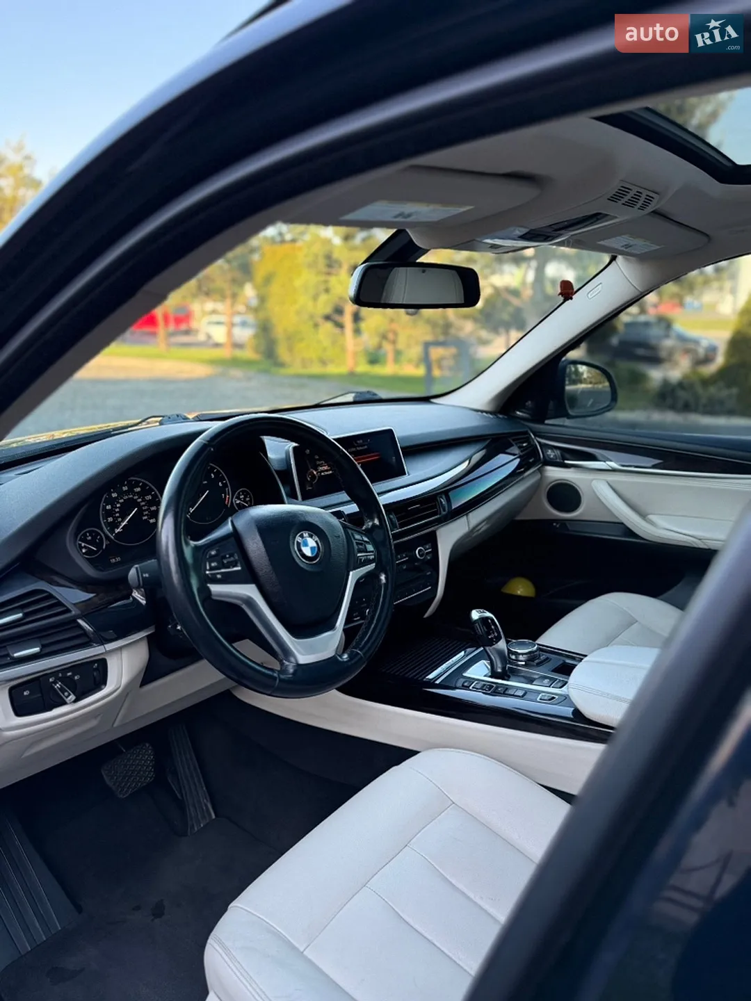 2015 BMW X5 - мініатюра 22