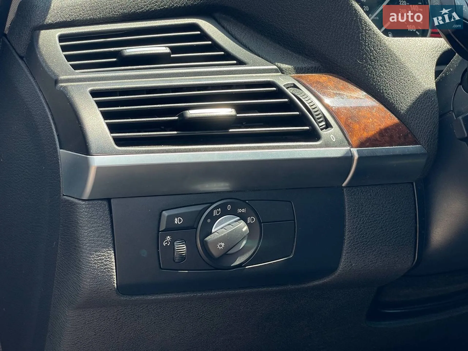 2012 BMW X5 - мініатюра 42