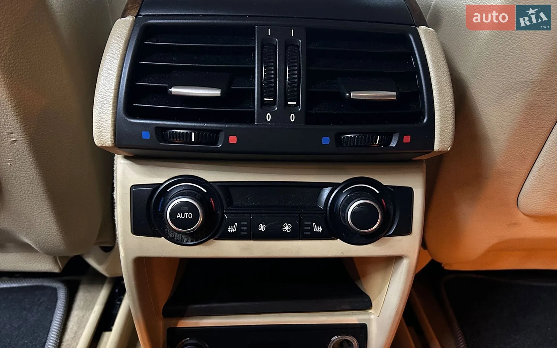 2012 BMW X5 - мініатюра 23