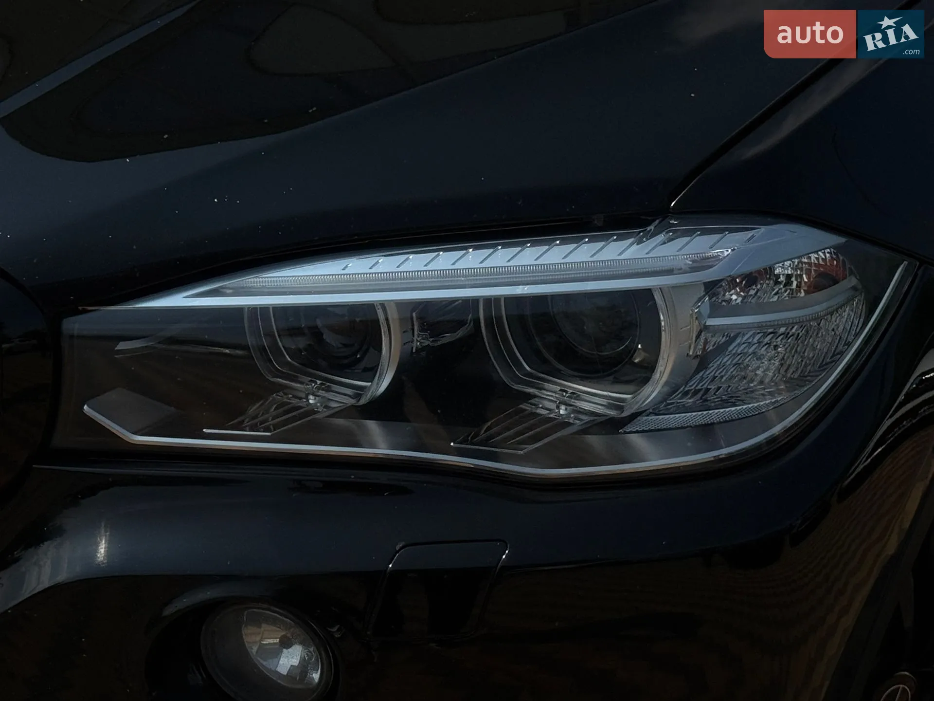 2016 BMW X5 - мініатюра 3