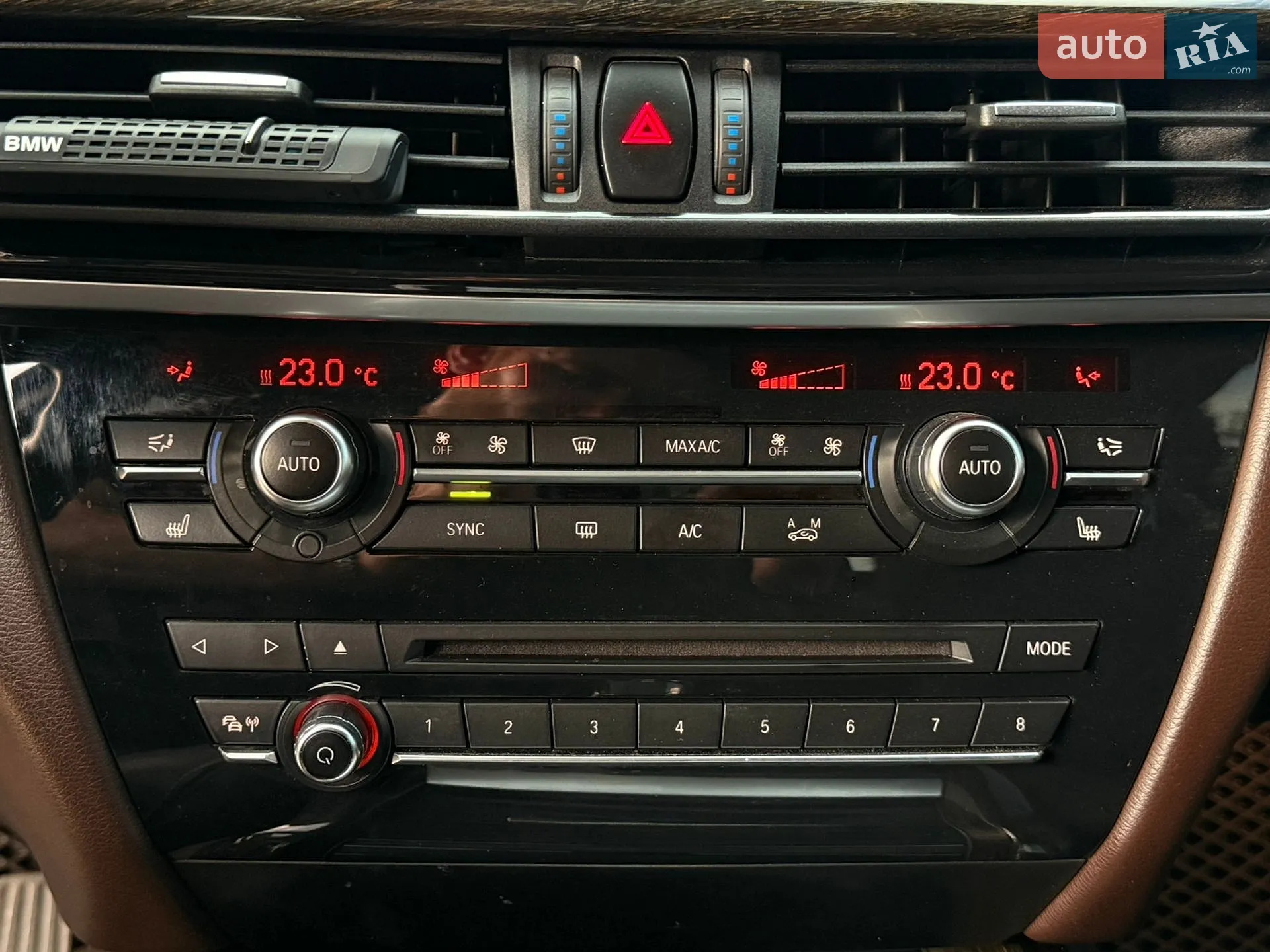 2016 BMW X5 - мініатюра 34