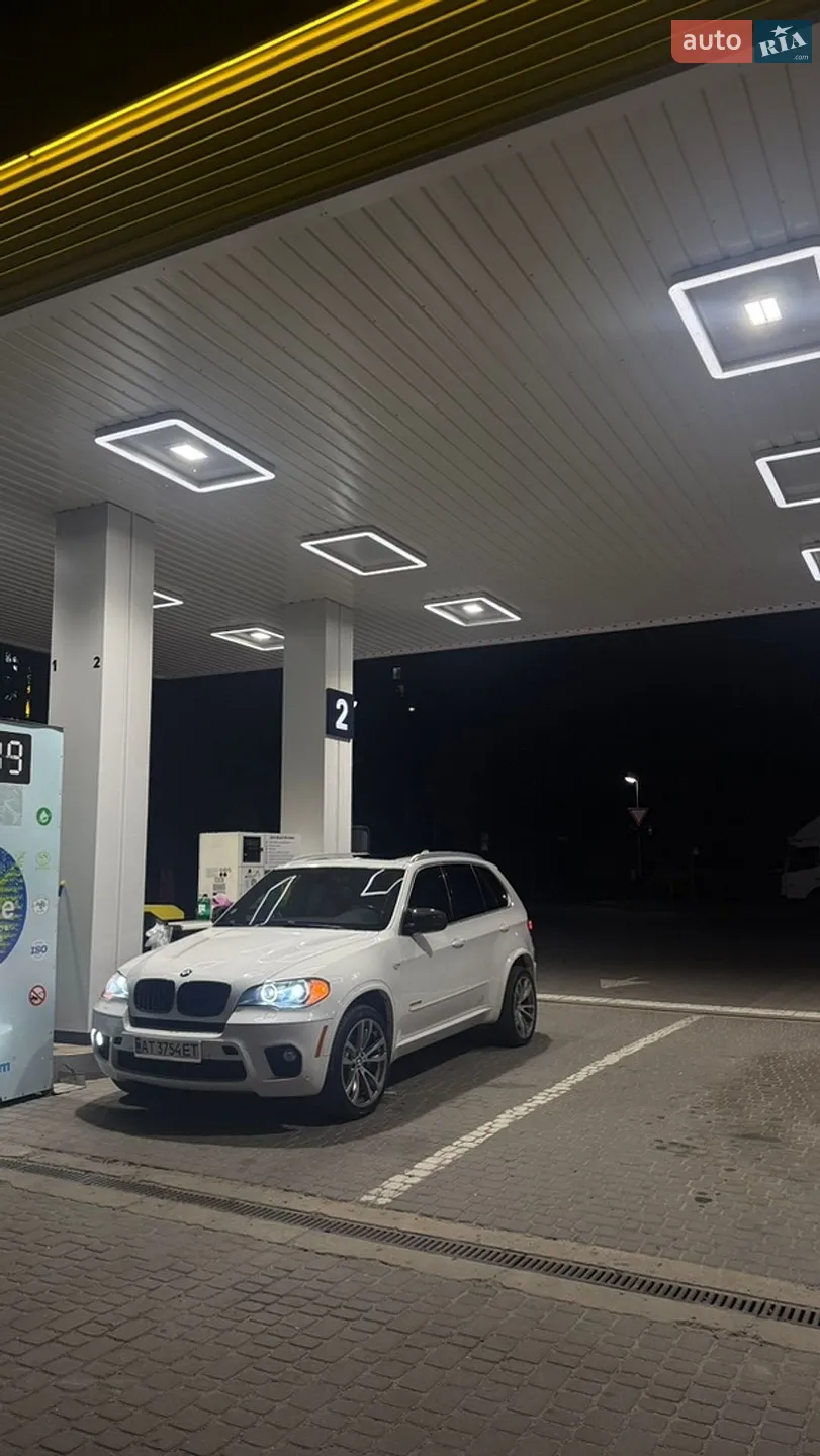 2010 BMW X5 - мініатюра 3