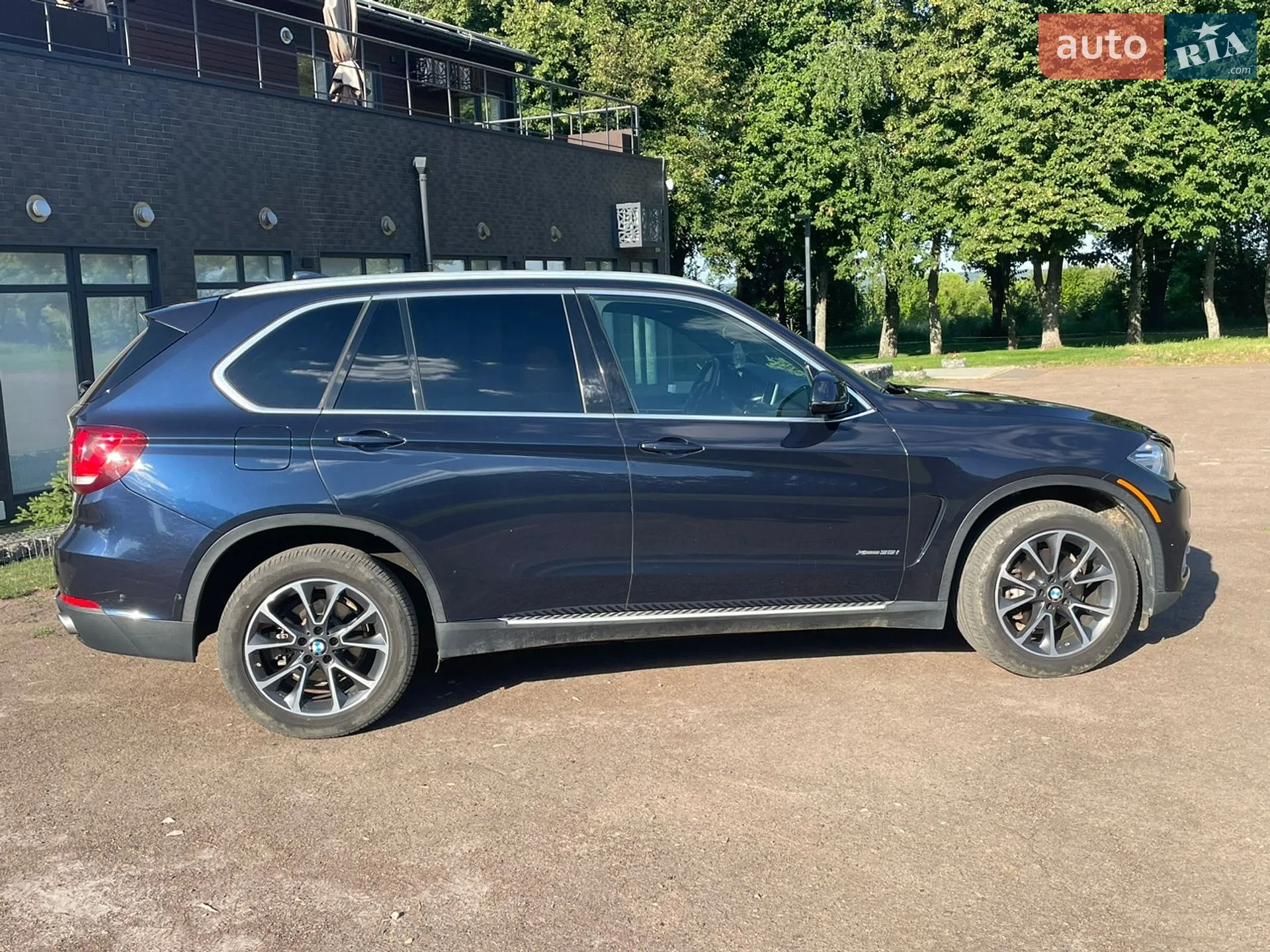 2016 BMW X5 - мініатюра 2
