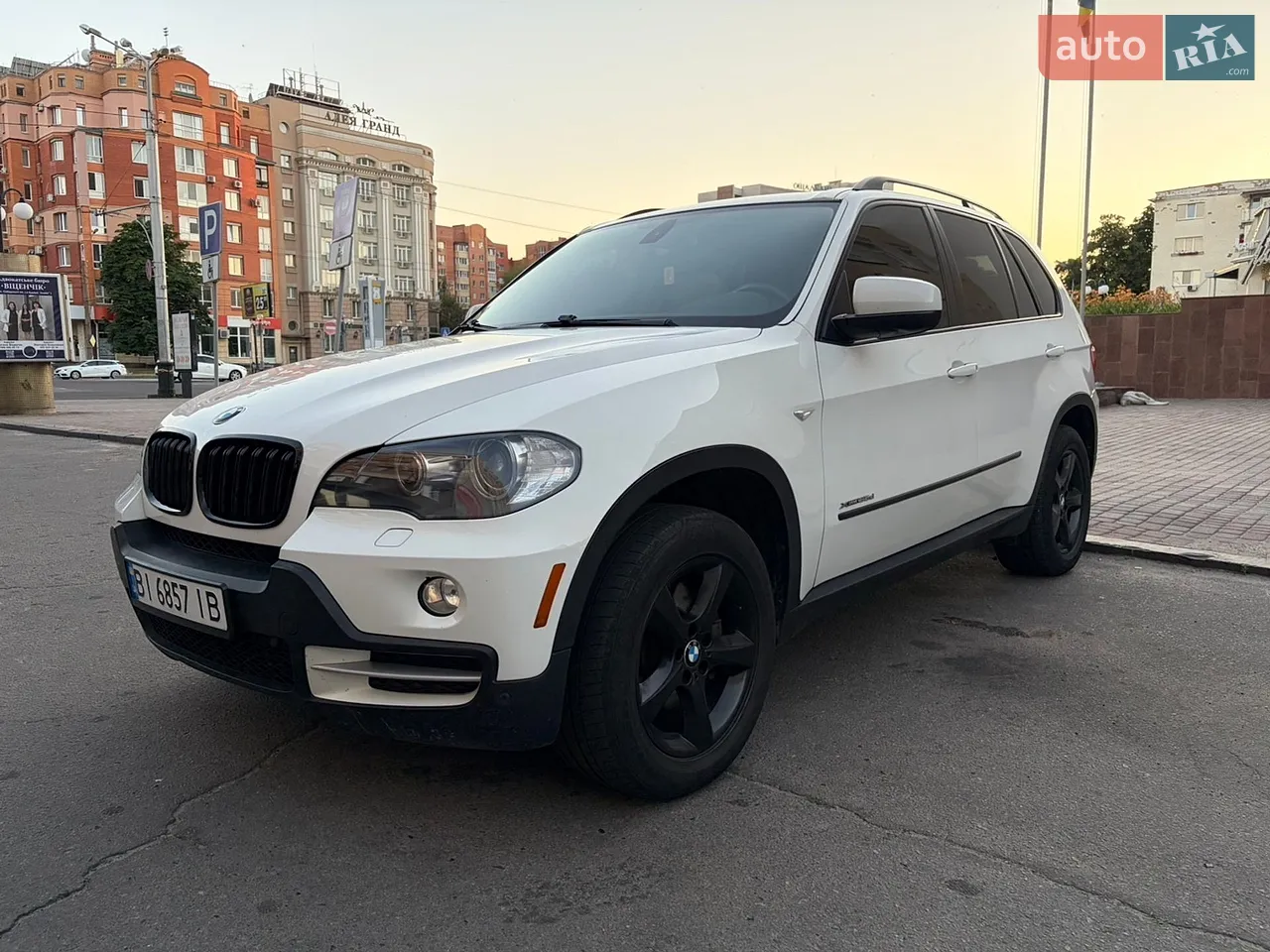 2010 BMW X5 - мініатюра 13