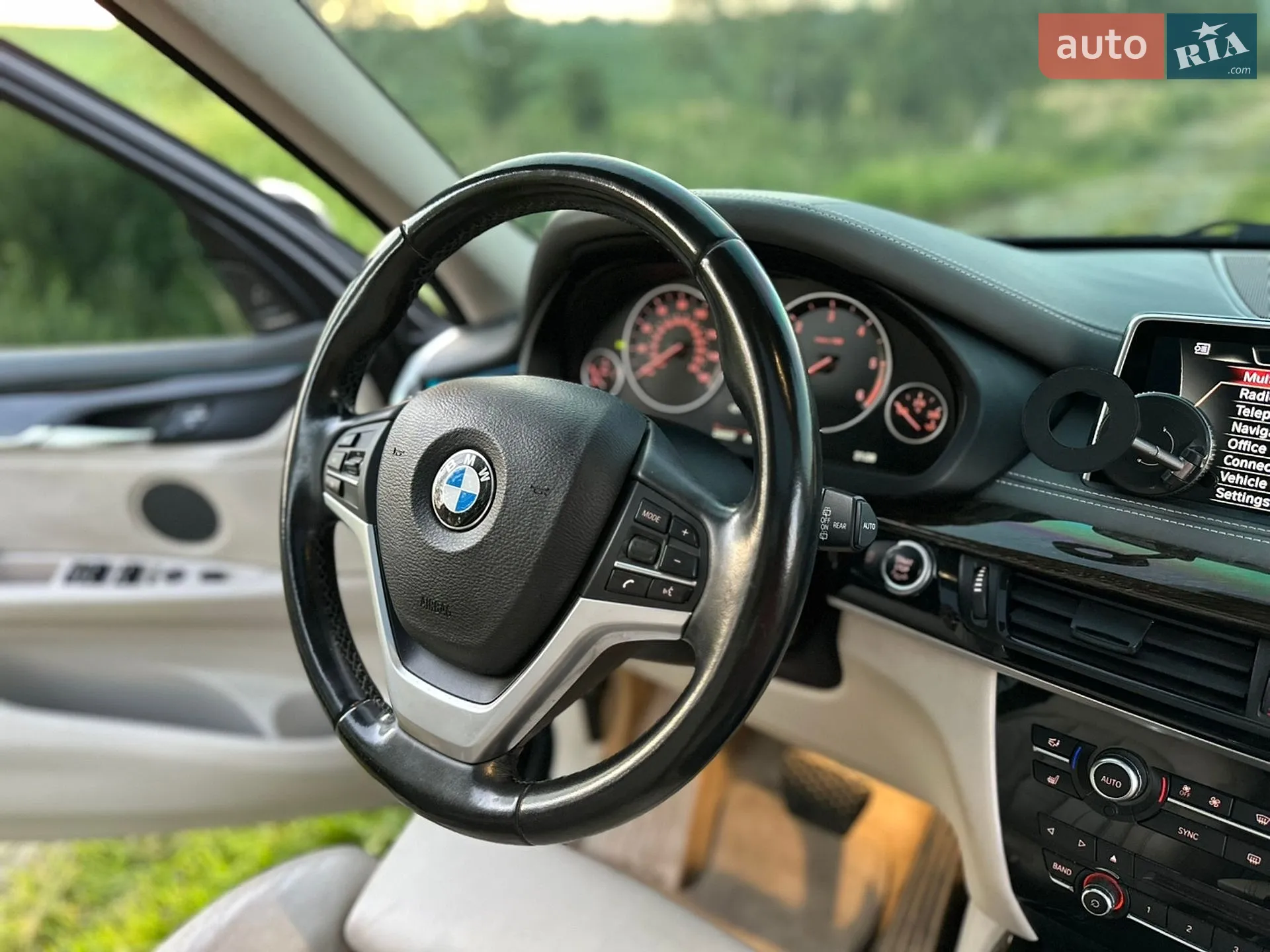 2016 BMW X5 - мініатюра 26