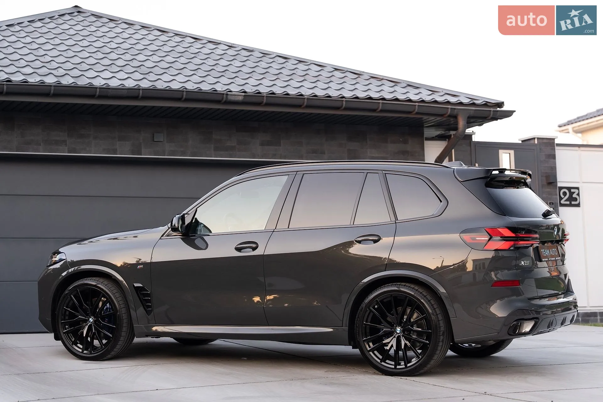2025 BMW X5 - мініатюра 34