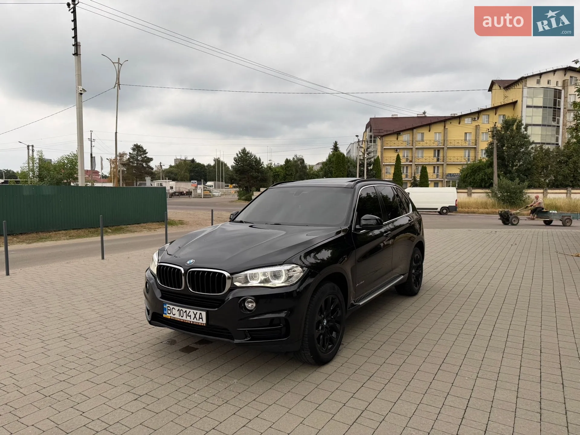 2014 BMW X5 - мініатюра 18