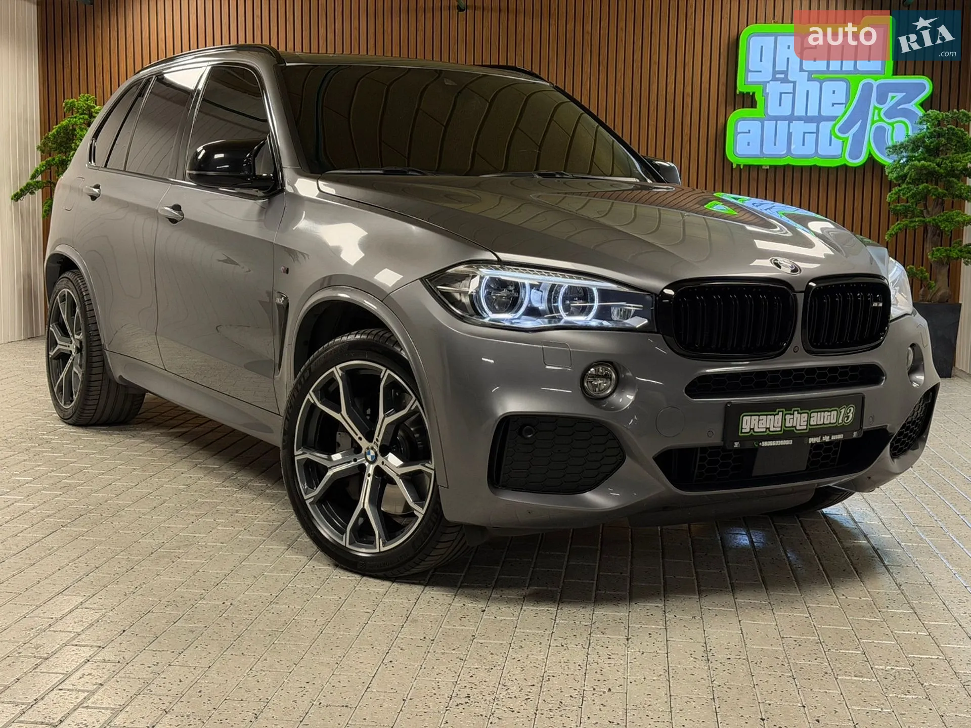 2017 BMW X5 - мініатюра 3