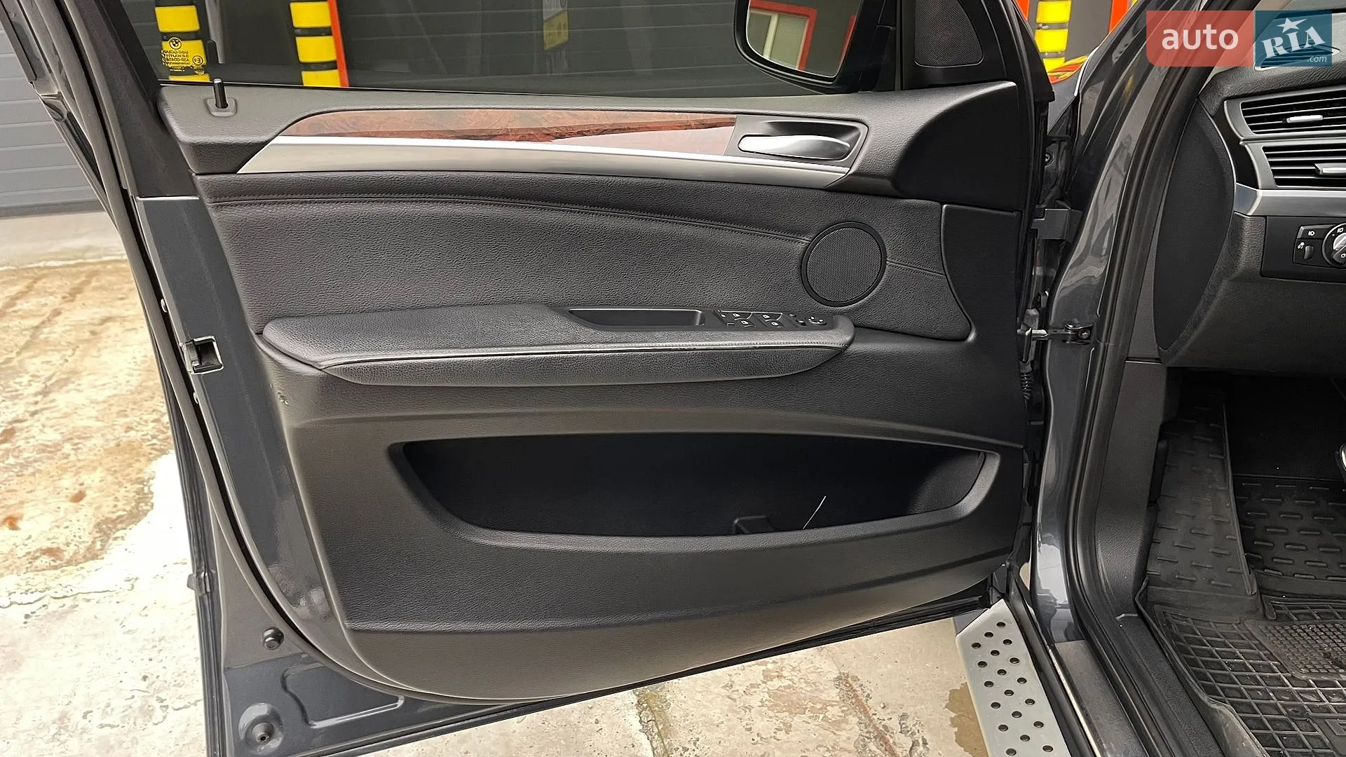 2012 BMW X5 - мініатюра 48