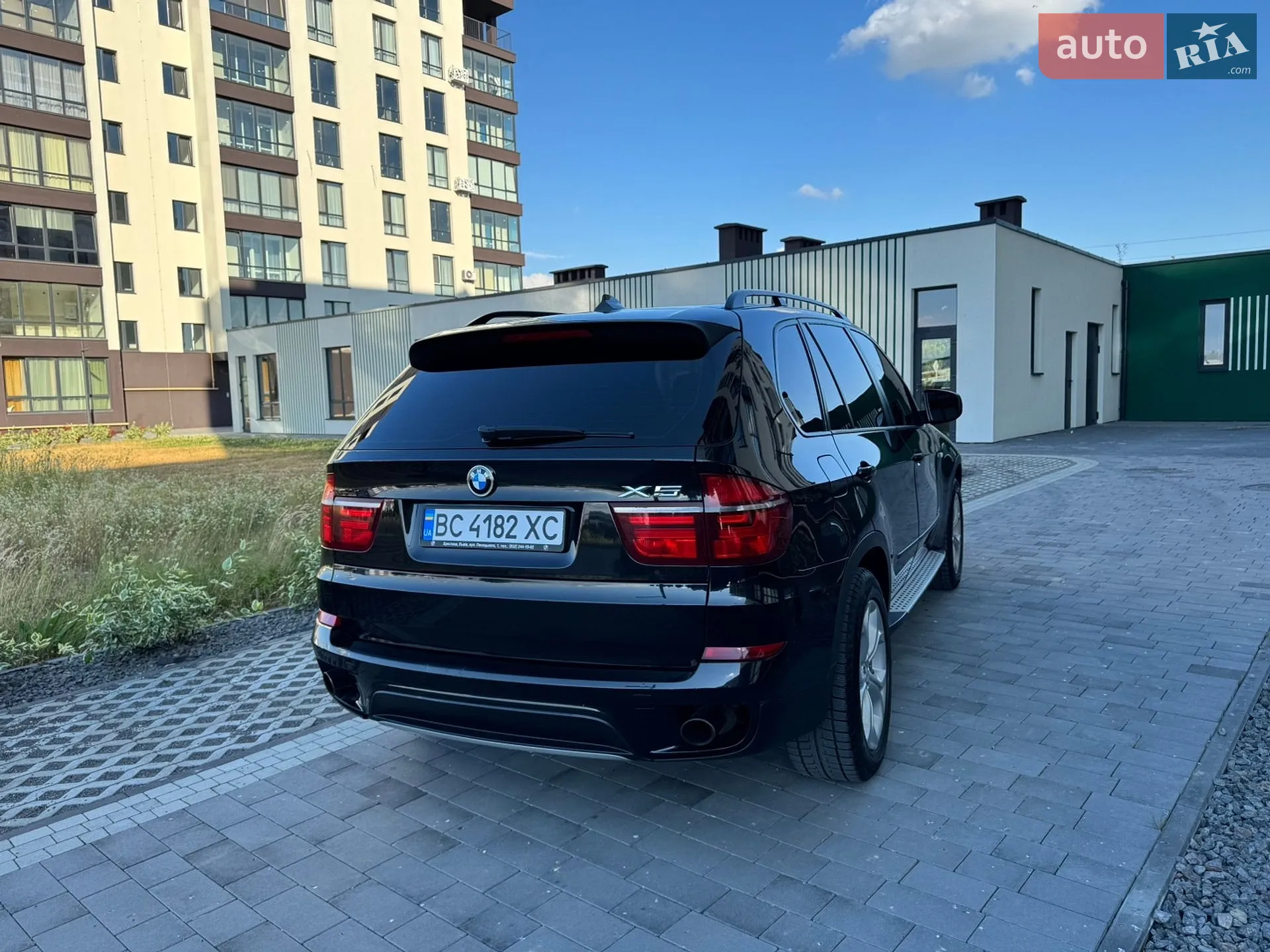 2010 BMW X5 - мініатюра 16