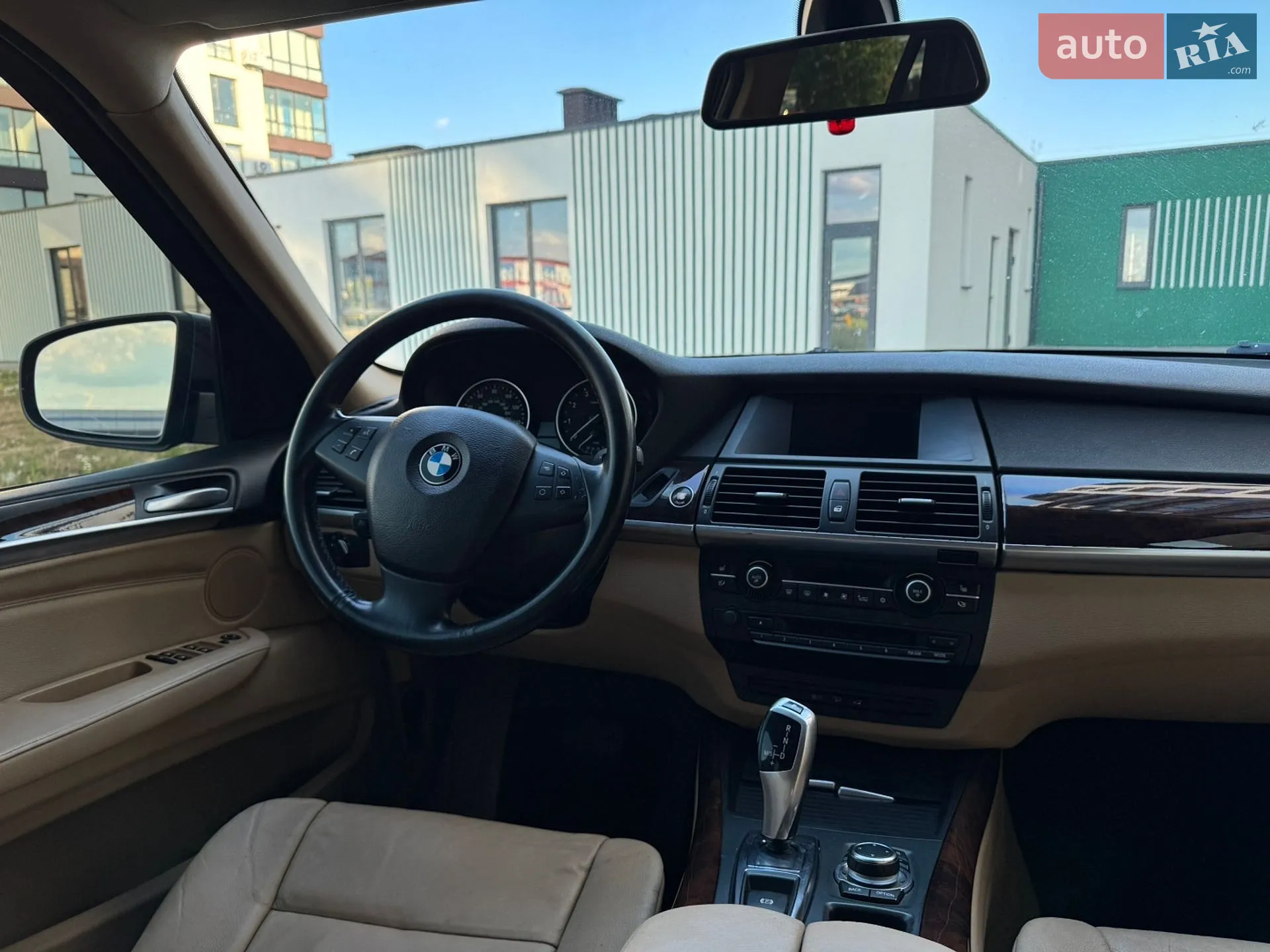 2010 BMW X5 - мініатюра 43