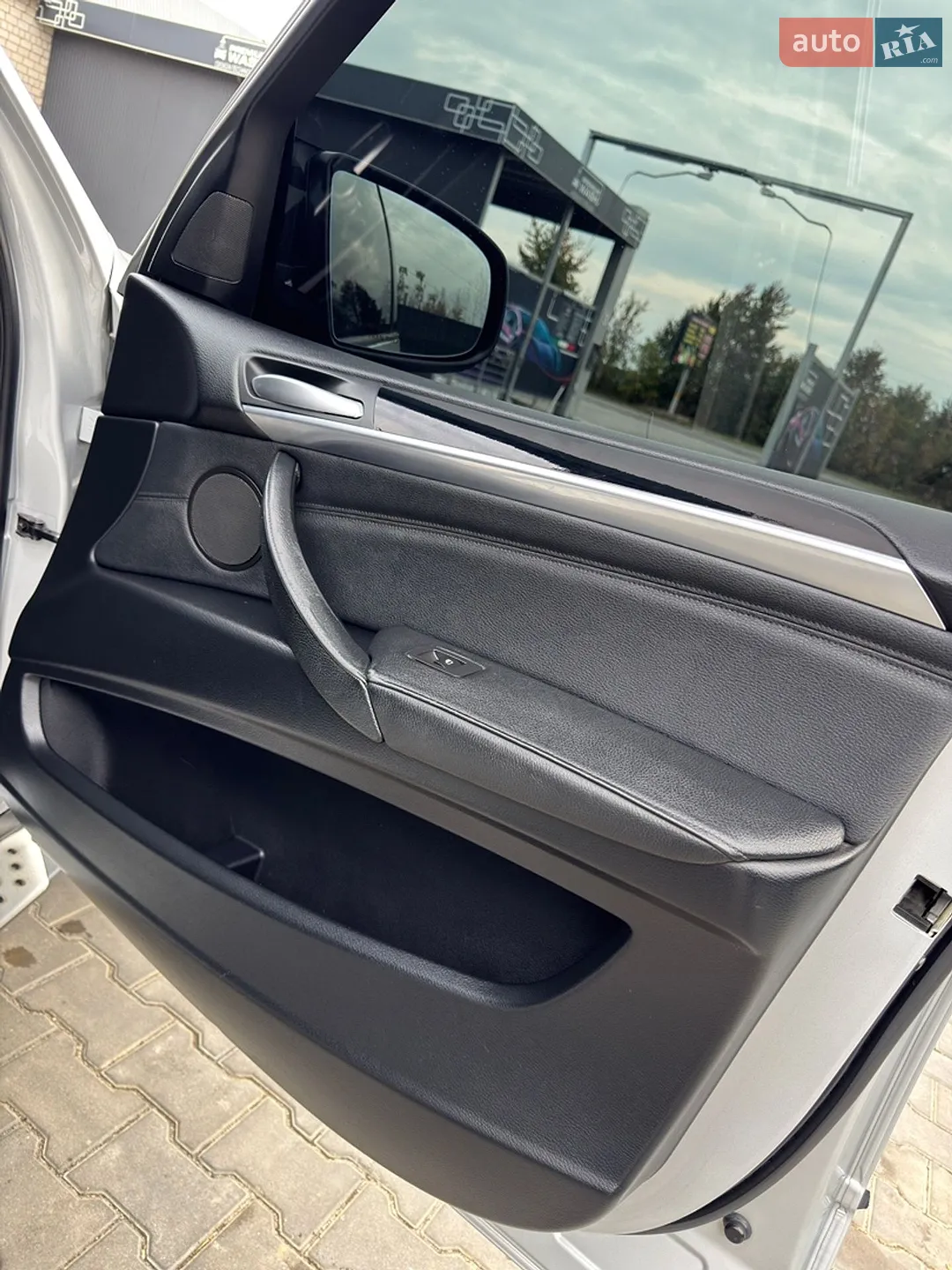 2011 BMW X5 - мініатюра 26