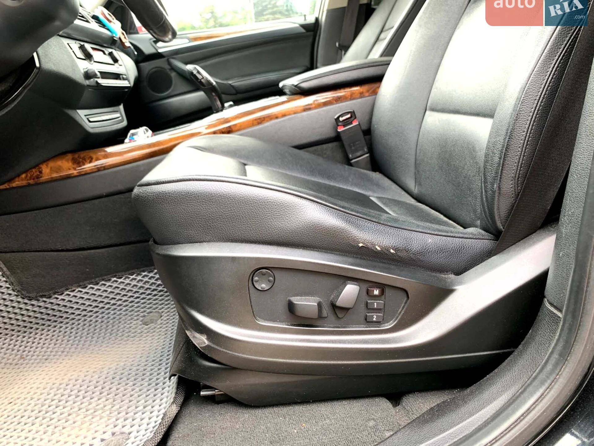 2010 BMW X5 - мініатюра 17