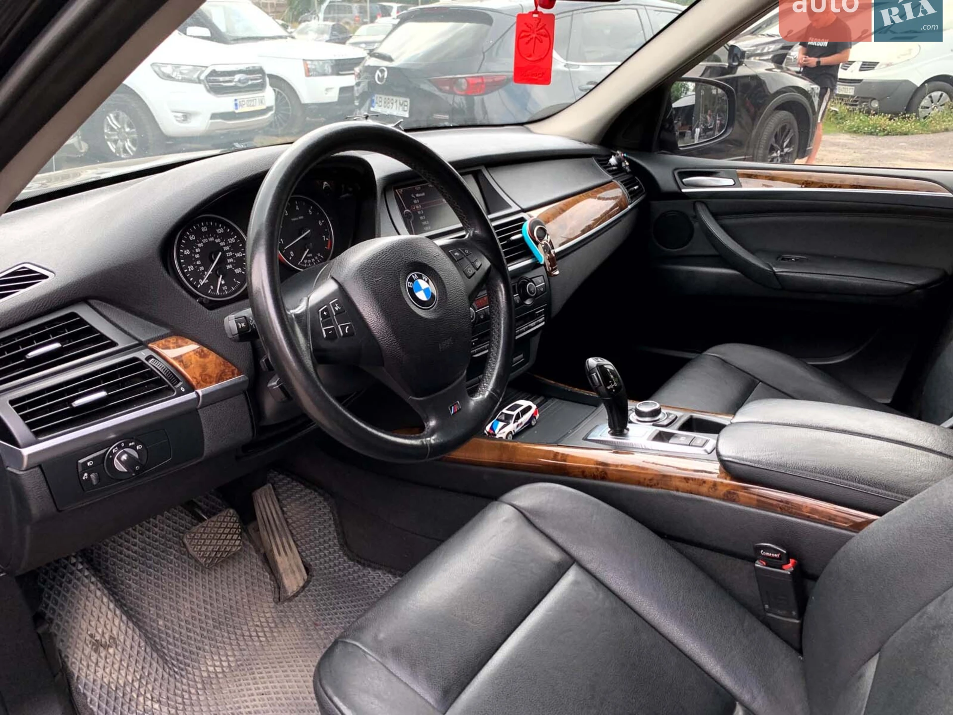 2010 BMW X5 - мініатюра 18