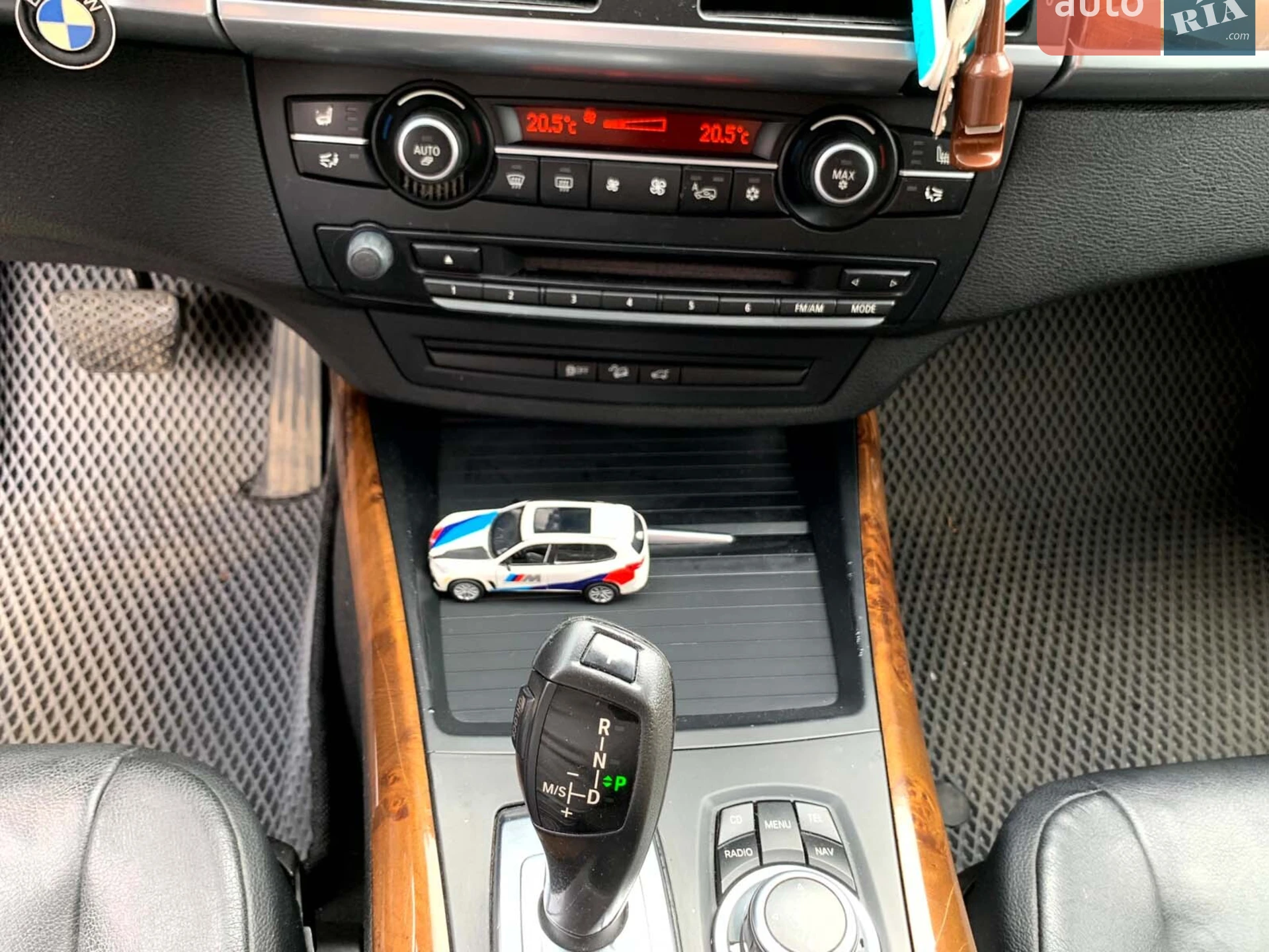 2010 BMW X5 - мініатюра 21
