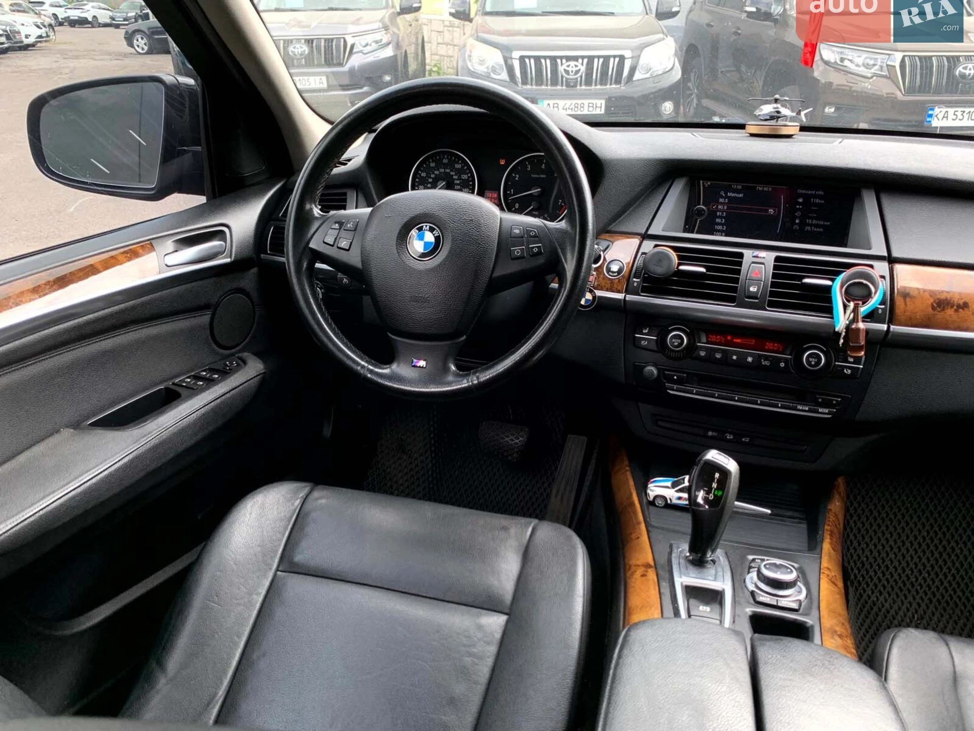 2010 BMW X5 - мініатюра 26